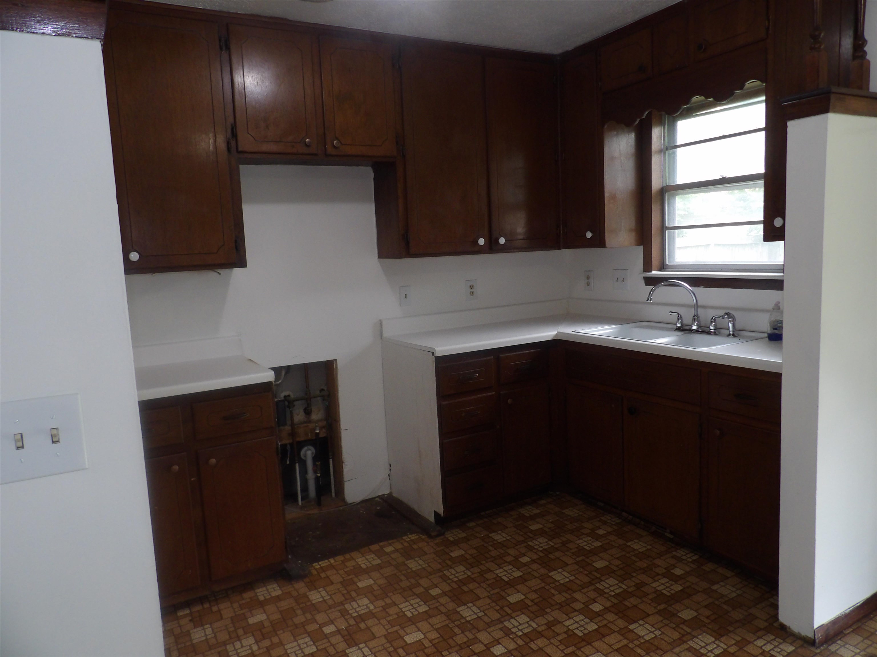 3031 S Chase Ave, Wichita, Kansas image 10