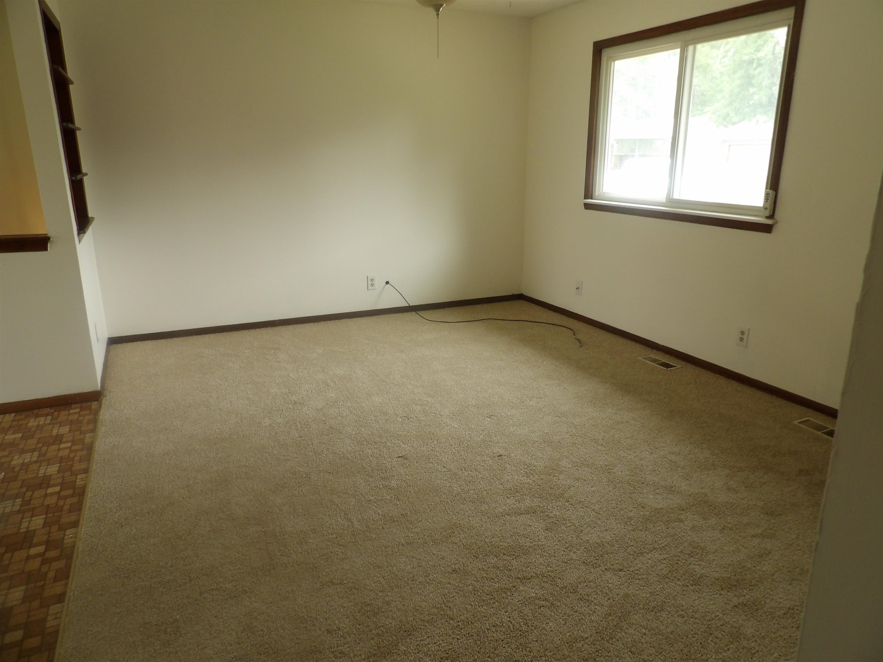3031 S Chase Ave, Wichita, Kansas image 2