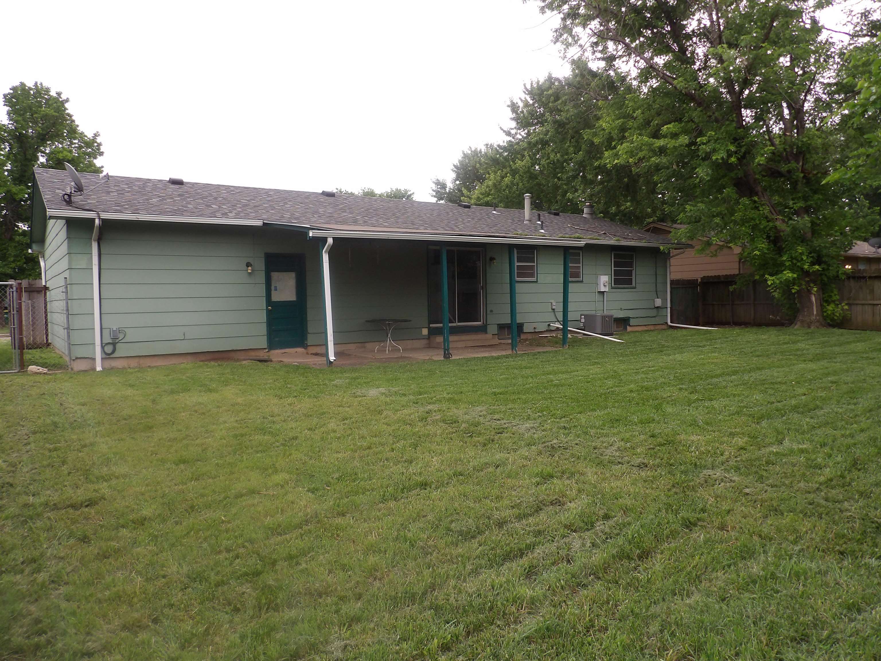 3031 S Chase Ave, Wichita, Kansas image 12