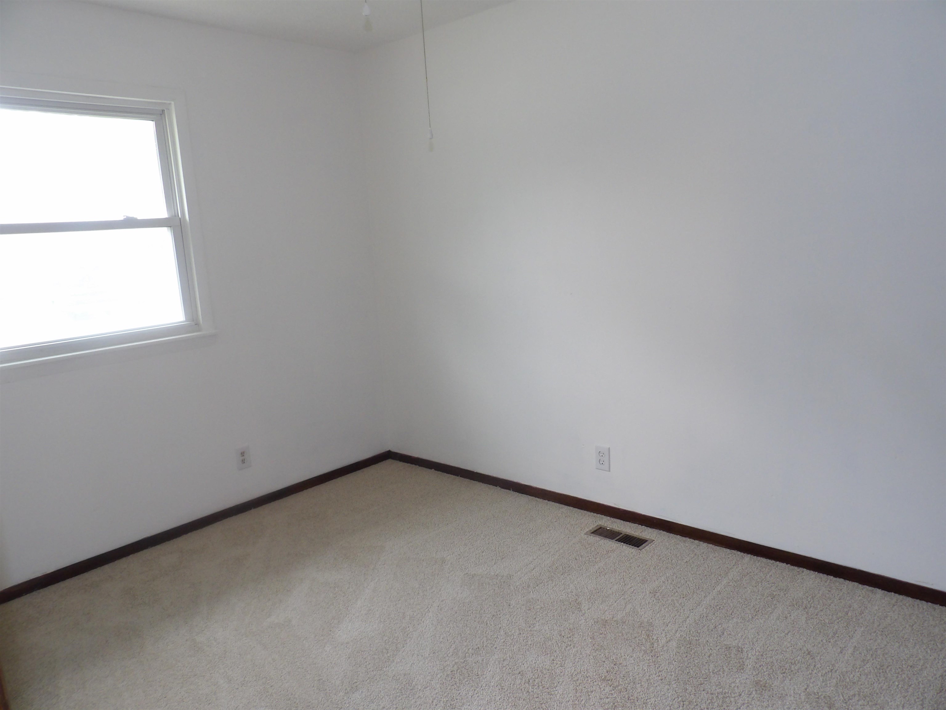 3031 S Chase Ave, Wichita, Kansas image 6
