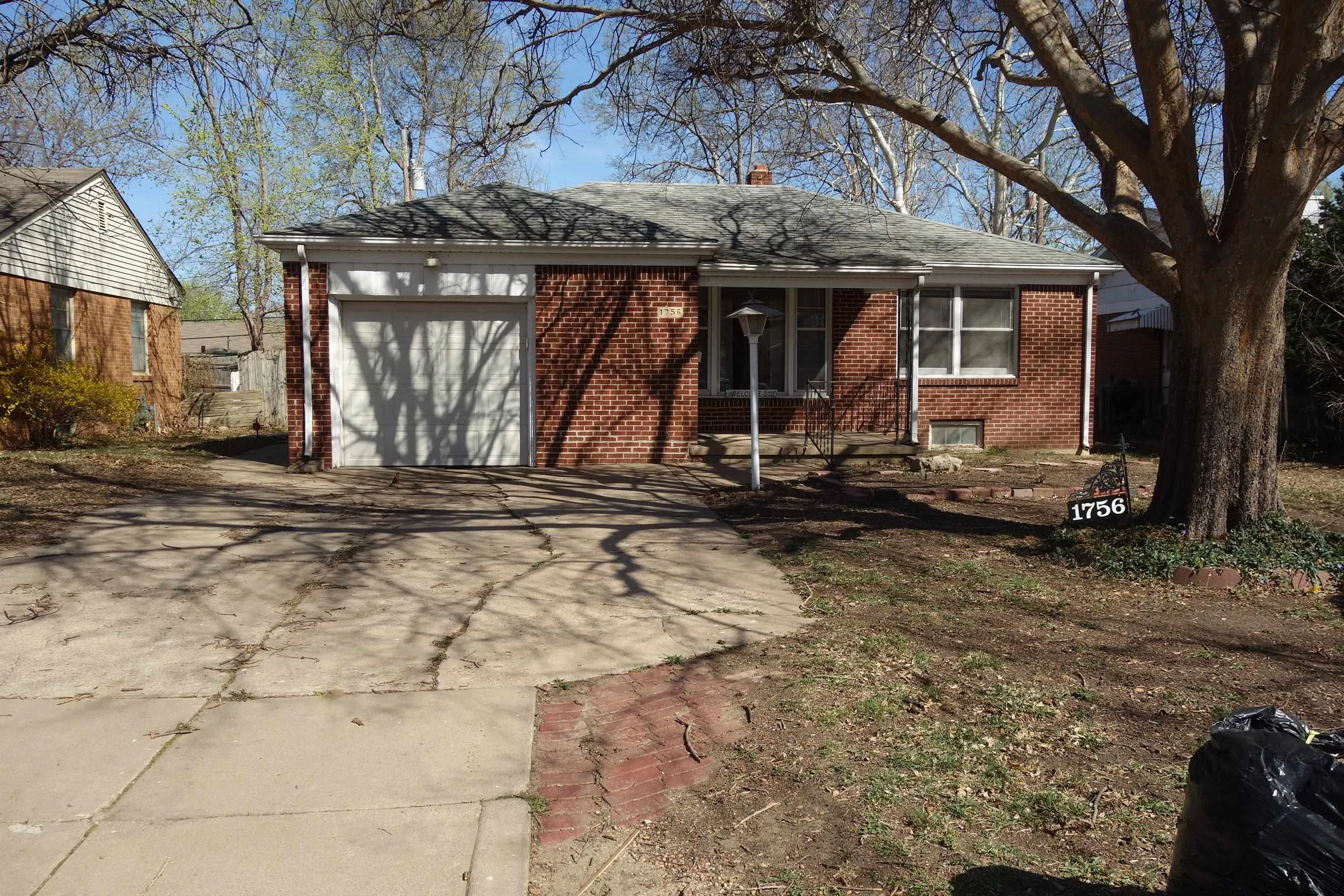 Wichita, Kansas 67218, United States, 2 Bedrooms Bedrooms, ,2 BathroomsBathrooms,Residential,Active,96218