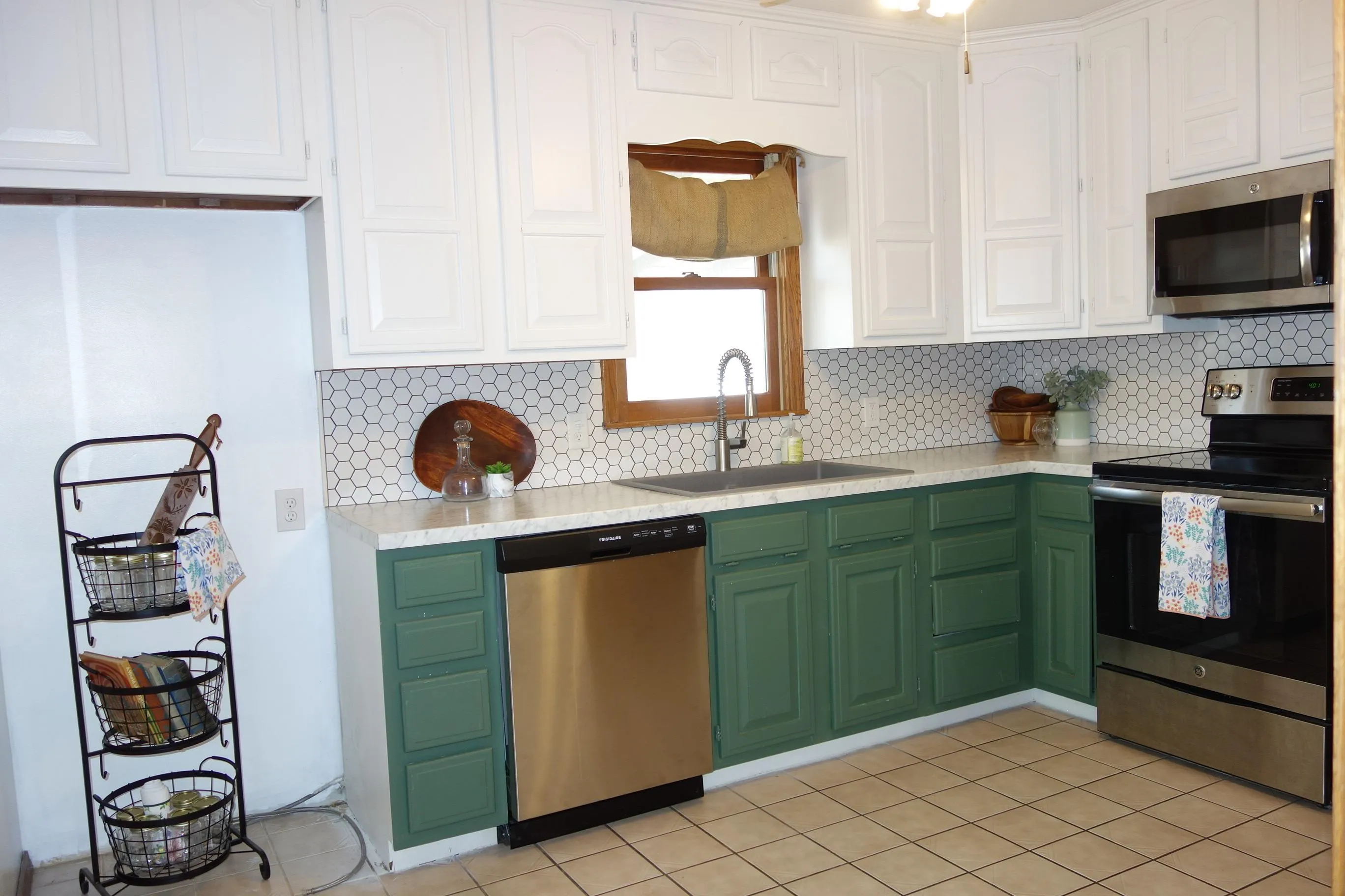 Wichita, Kansas 67218, United States, 2 Bedrooms Bedrooms, ,2 BathroomsBathrooms,Residential,Active,96218