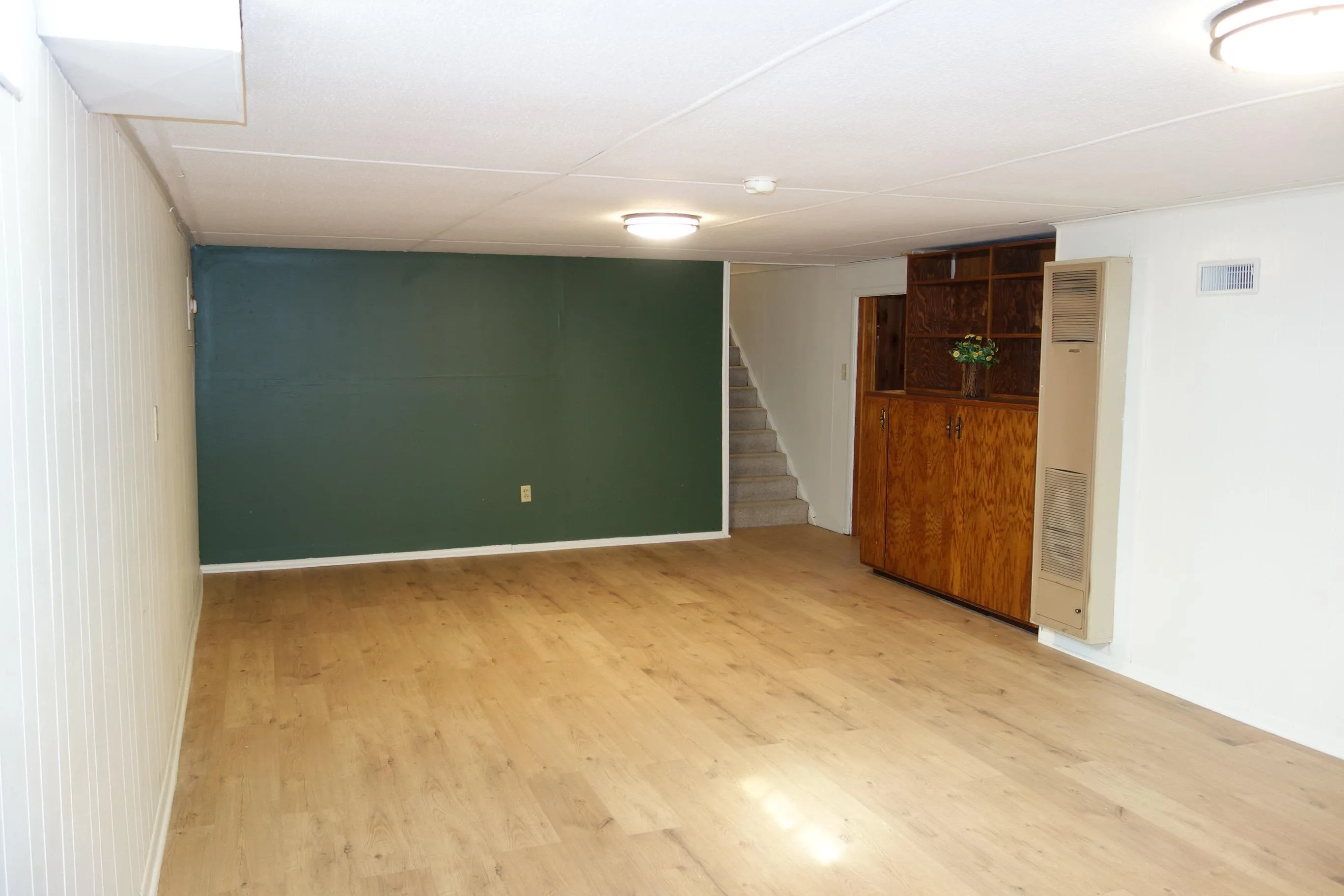 Wichita, Kansas 67218, United States, 2 Bedrooms Bedrooms, ,2 BathroomsBathrooms,Residential,Active,96218