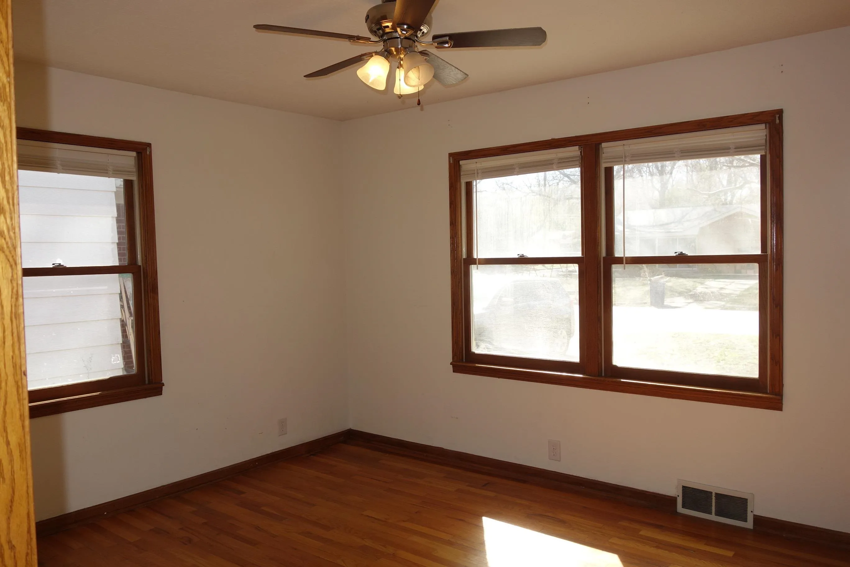 Wichita, Kansas 67218, United States, 2 Bedrooms Bedrooms, ,2 BathroomsBathrooms,Residential,Active,96218