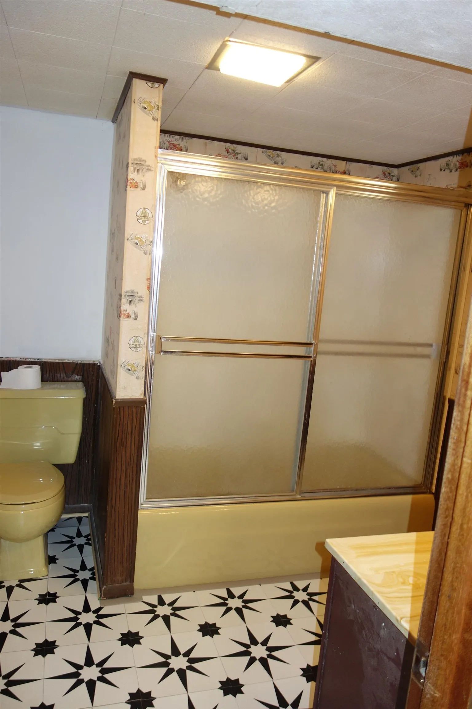 Wichita, Kansas 67218, United States, 2 Bedrooms Bedrooms, ,2 BathroomsBathrooms,Residential,Active,96218