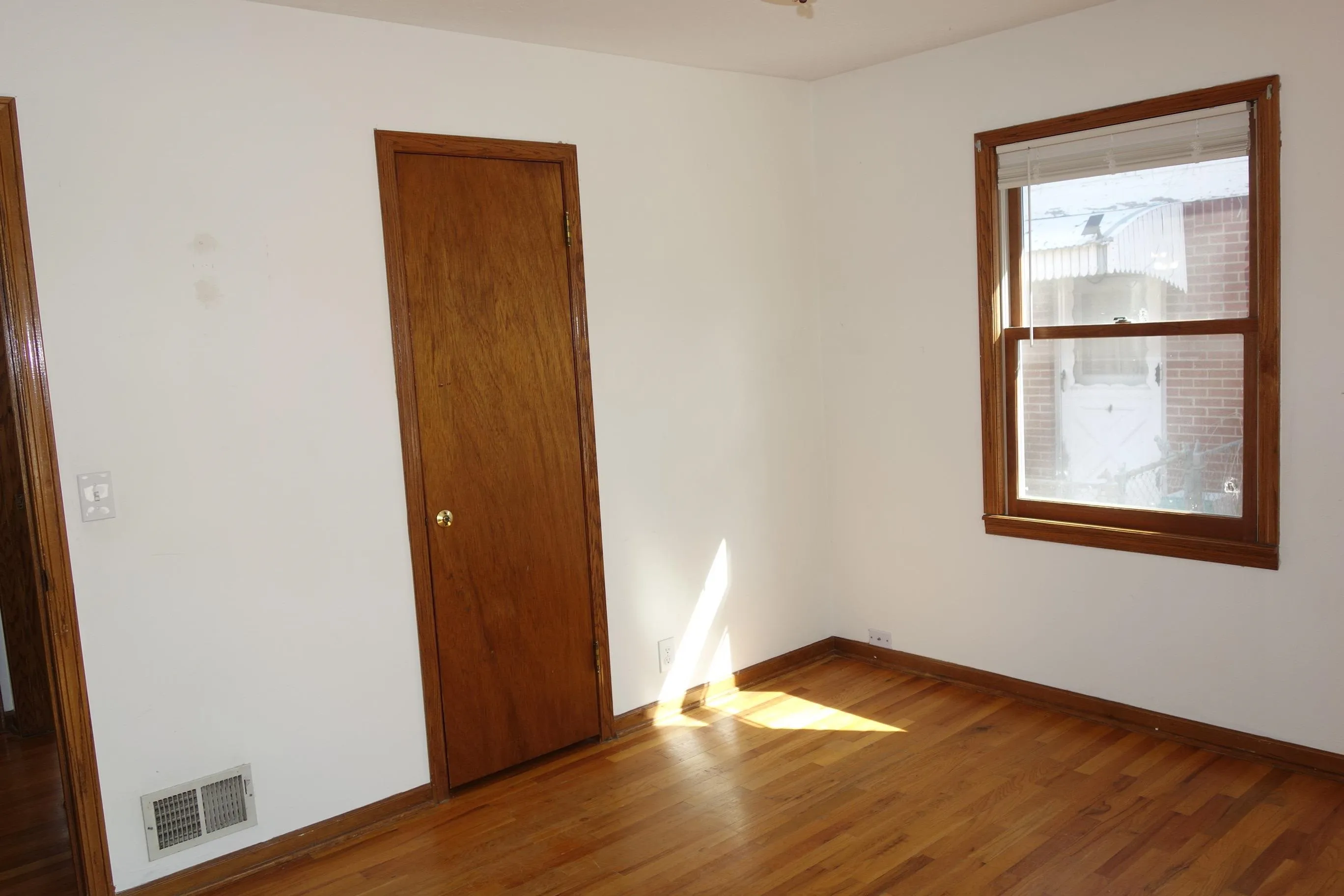 Wichita, Kansas 67218, United States, 2 Bedrooms Bedrooms, ,2 BathroomsBathrooms,Residential,Active,96218