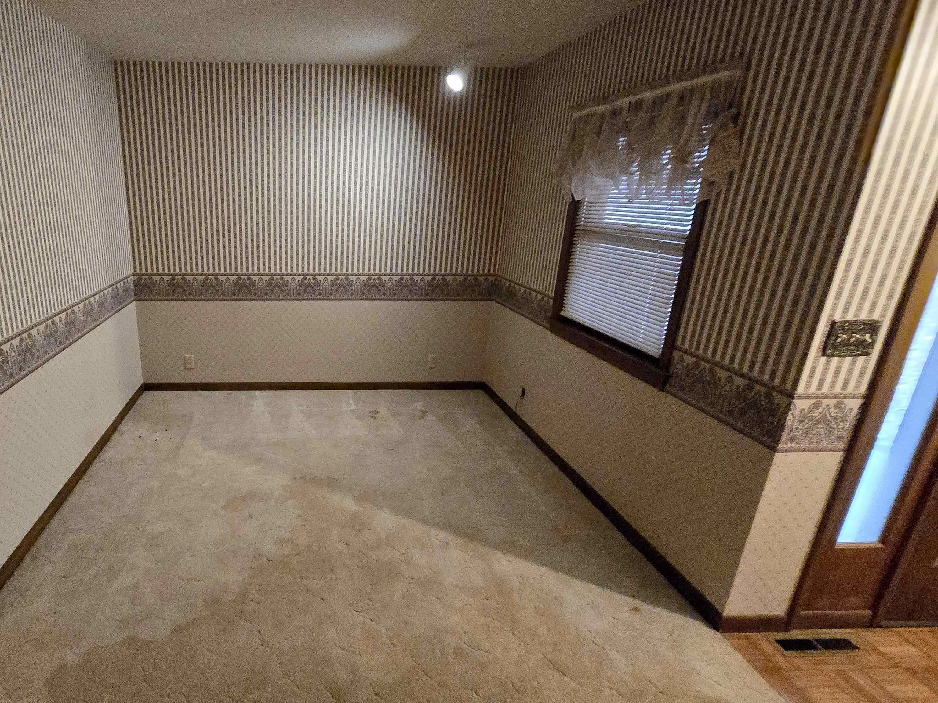 Argonia, Kansas 67004, United States, 4 Bedrooms Bedrooms, ,3 BathroomsBathrooms,Residential,Active,248735