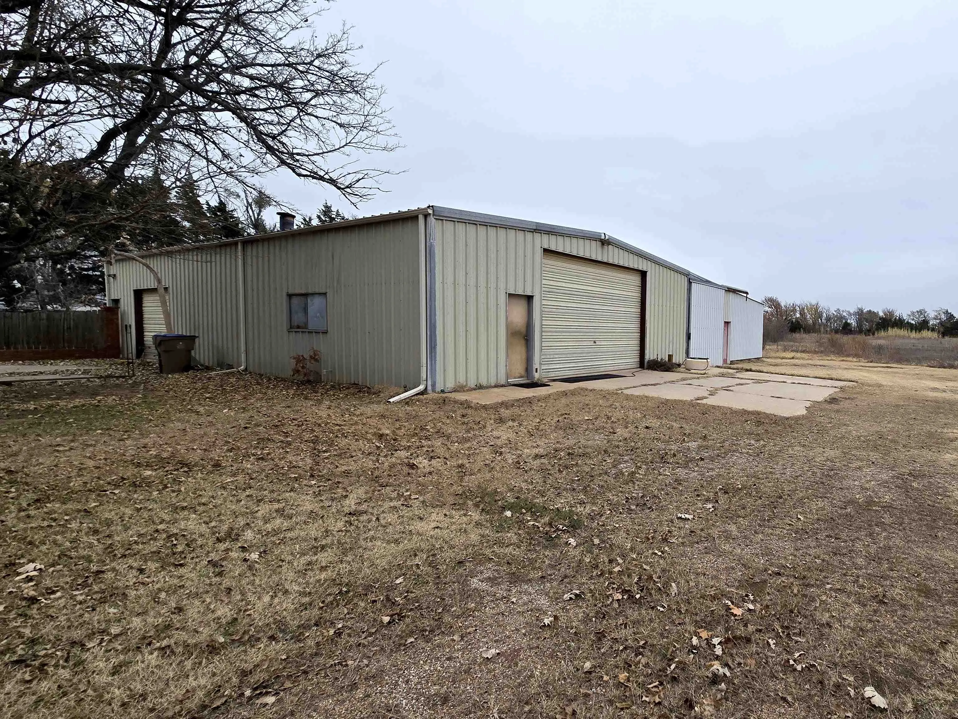 Argonia, Kansas 67004, United States, 4 Bedrooms Bedrooms, ,3 BathroomsBathrooms,Residential,Active,248735