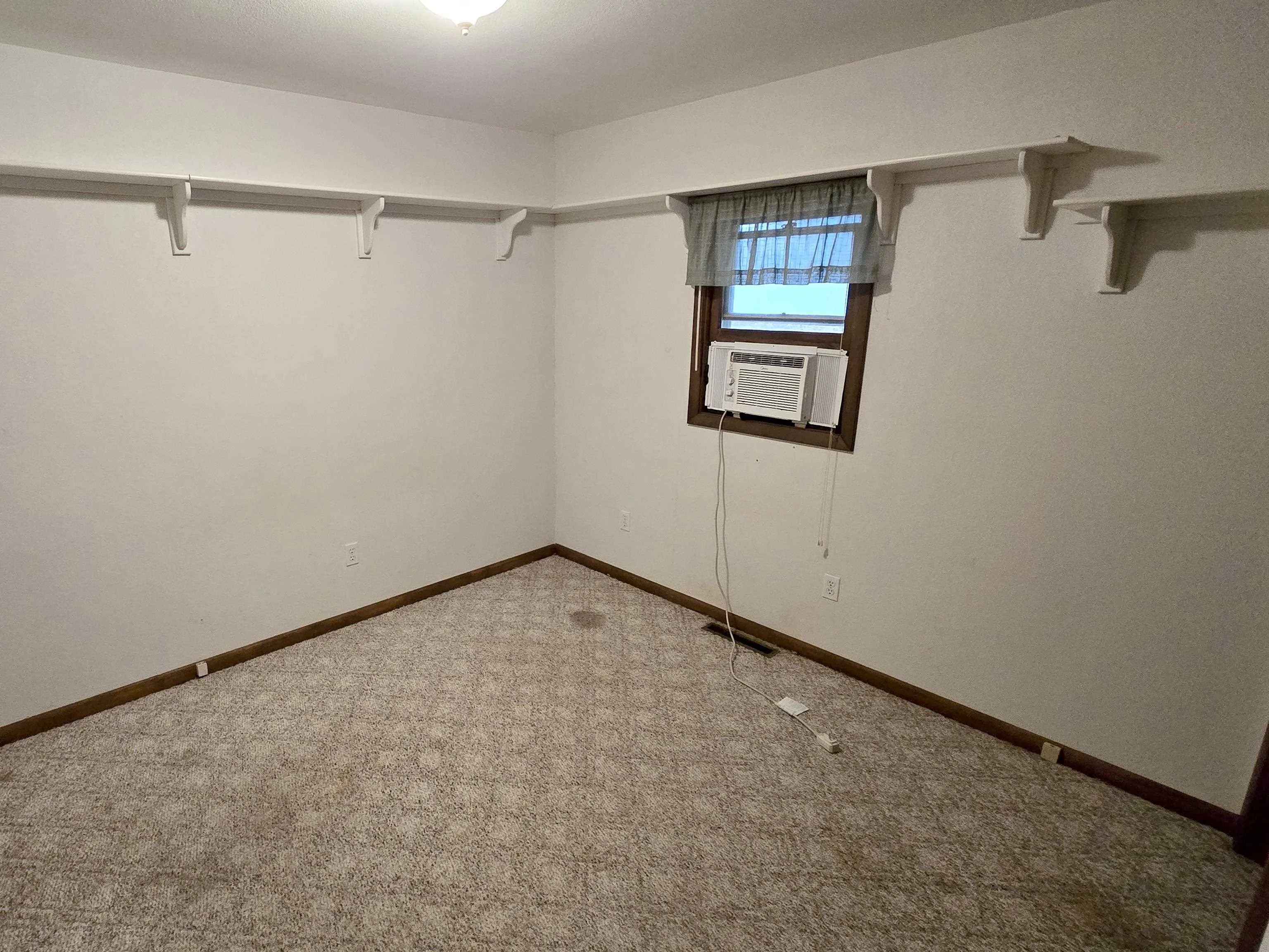 Argonia, Kansas 67004, United States, 4 Bedrooms Bedrooms, ,3 BathroomsBathrooms,Residential,Active,248735