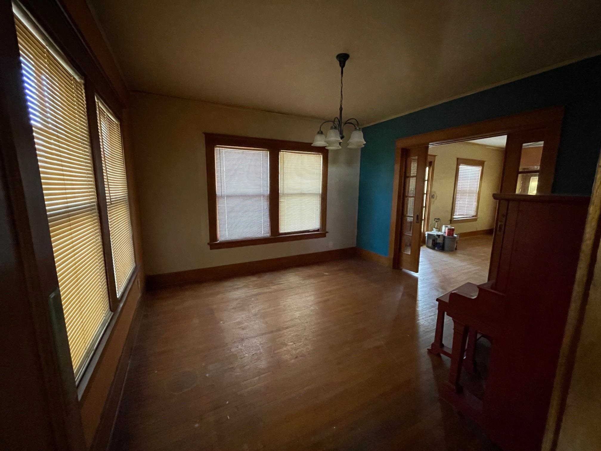 1622 Central St, Harper, Kansas image 5