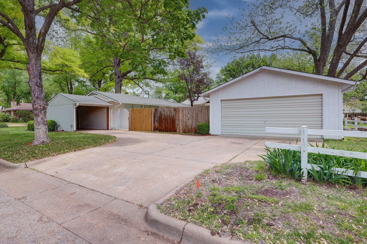 1005 E 15th Ave, Winfield, Kansas image 29