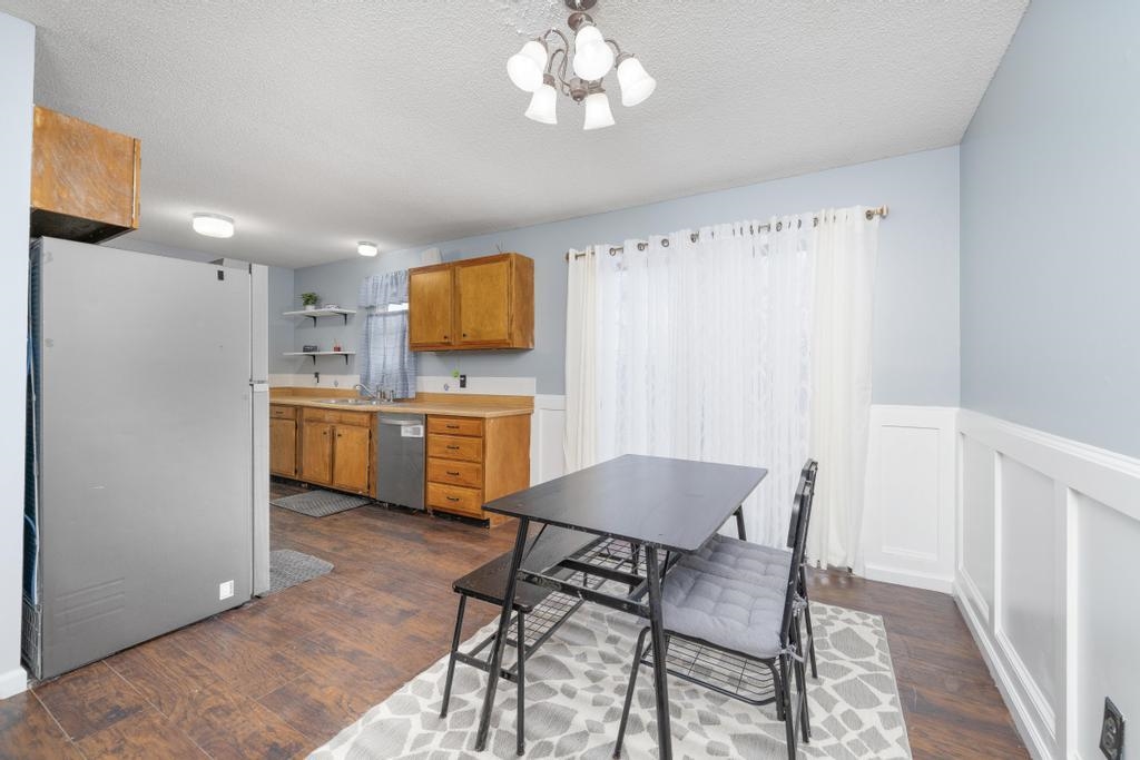 2474 S Bennett Ave, Wichita, Kansas image 12