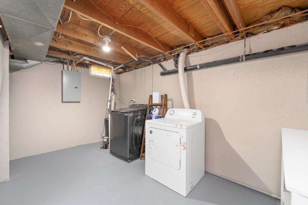 2474 S Bennett Ave, Wichita, Kansas image 24