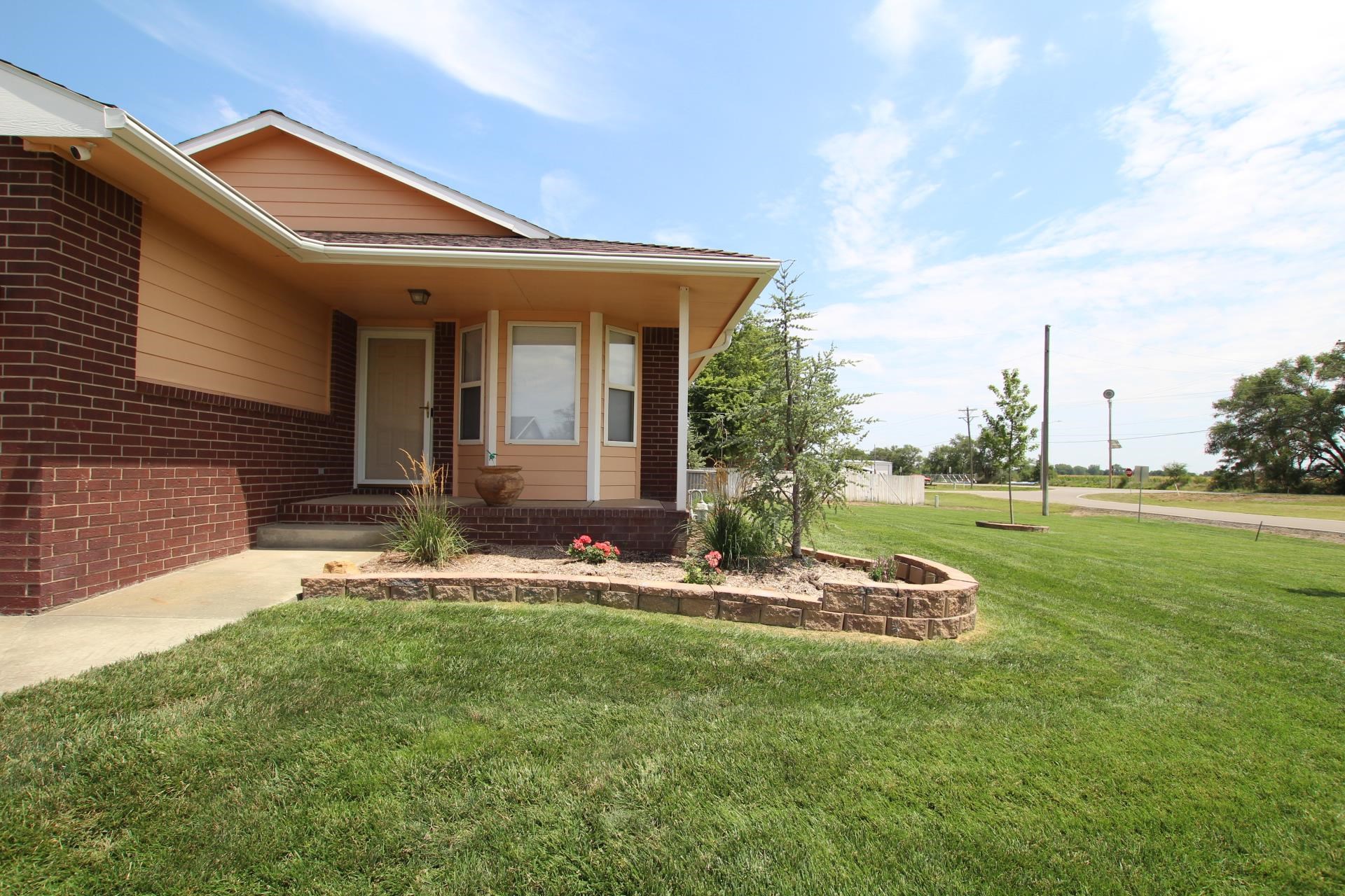 118 S Berkshire Ave, Bentley, Kansas image 34