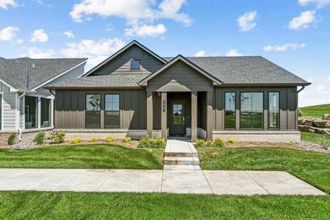 Townhouse For Sale - 2620 W Shearwater St<br/> Wichita, KS 67204