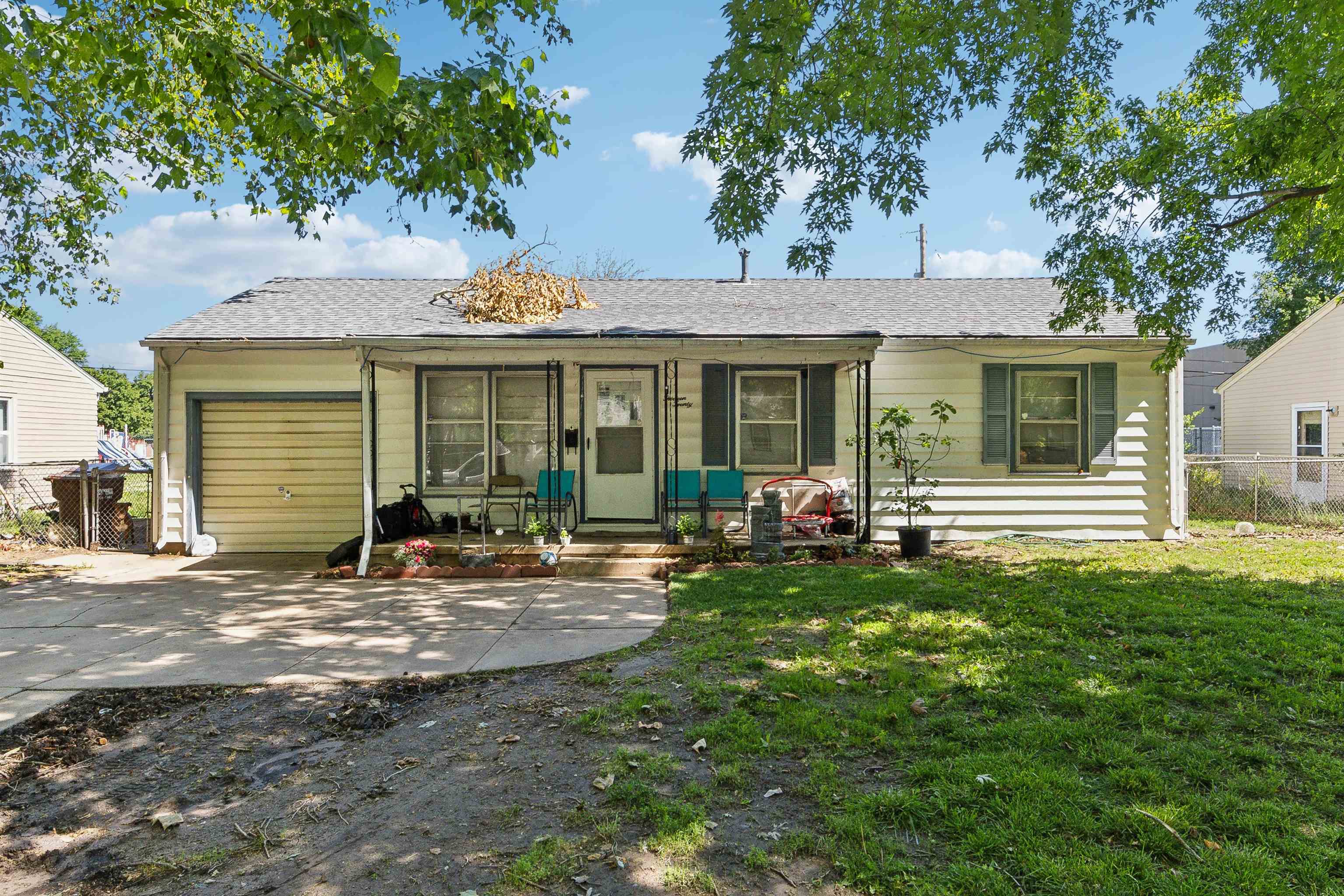 1320 E Crowley St, Wichita, Kansas image 1