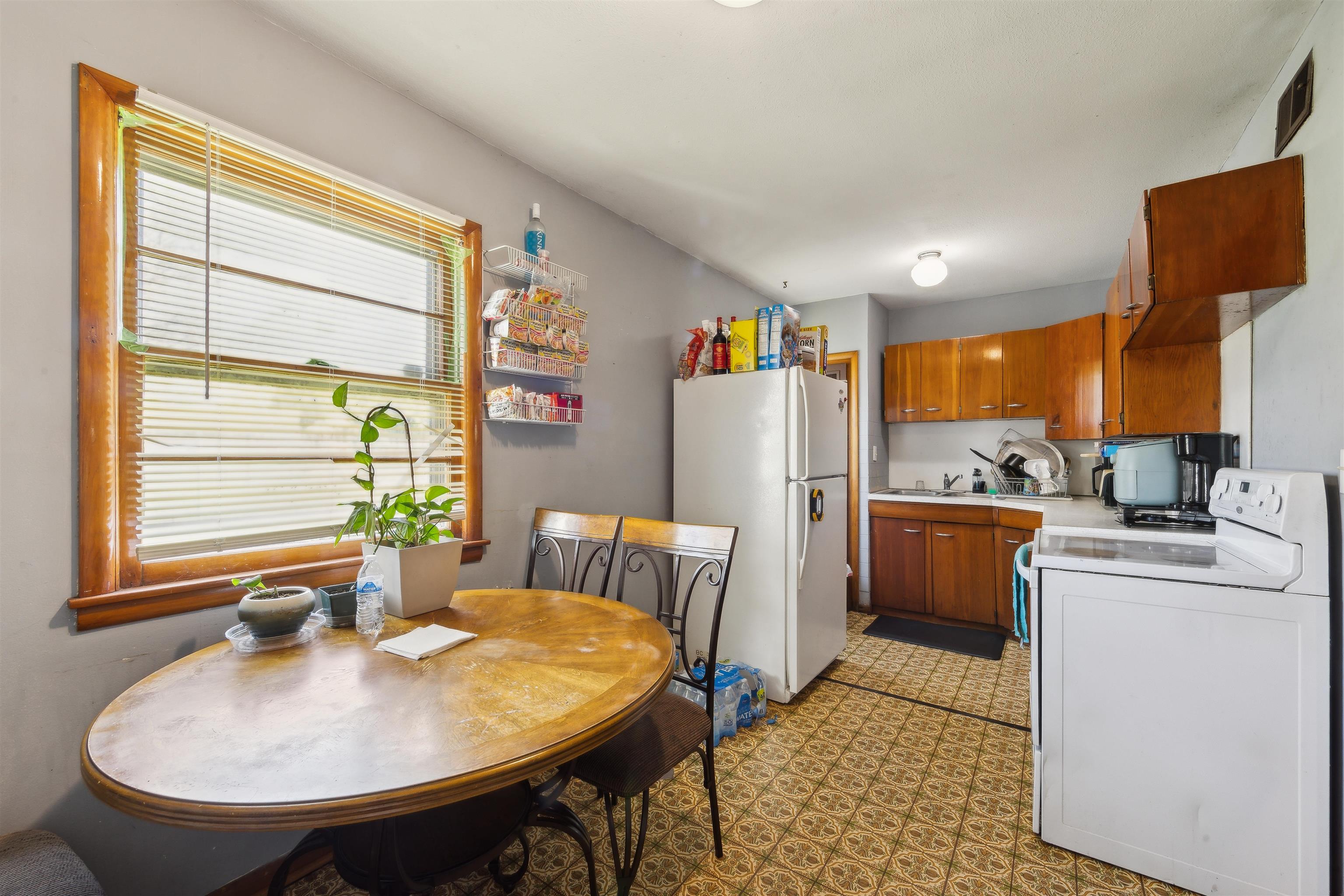 1320 E Crowley St, Wichita, Kansas image 7