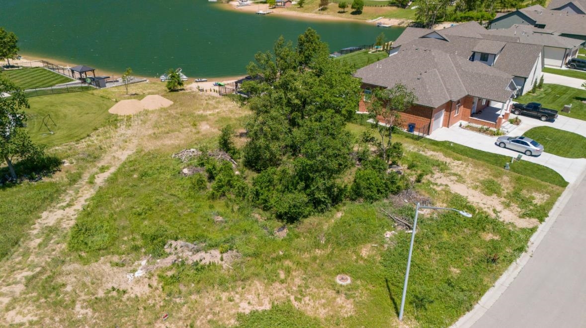 LOT 70 BLOCK D Sabin, Wichita, Kansas image 4