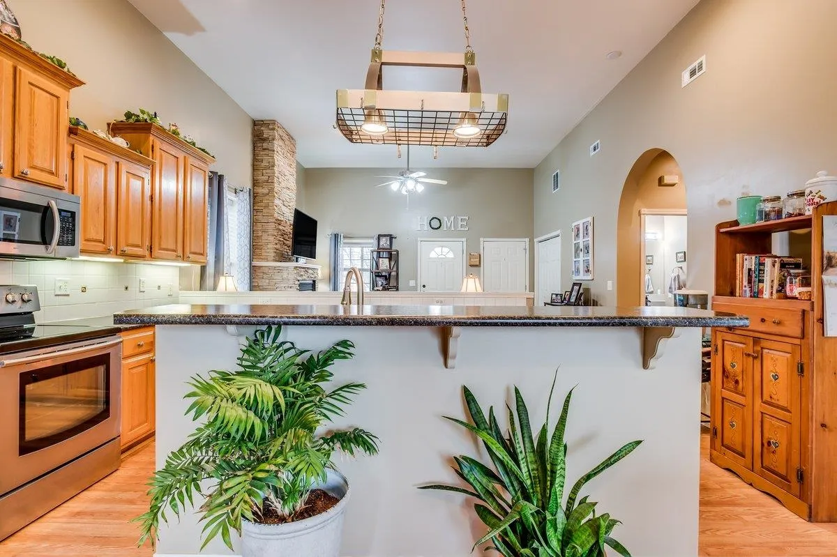 Derby, Kansas 67037, United States, 3 Bedrooms Bedrooms, ,3 BathroomsBathrooms,Residential,Active,93876