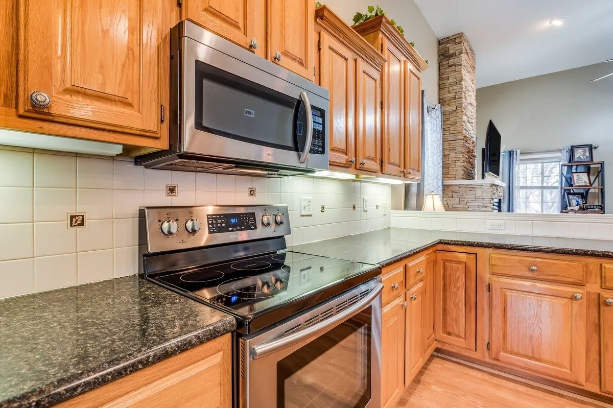 Derby, Kansas 67037, United States, 3 Bedrooms Bedrooms, ,3 BathroomsBathrooms,Residential,Active,93876