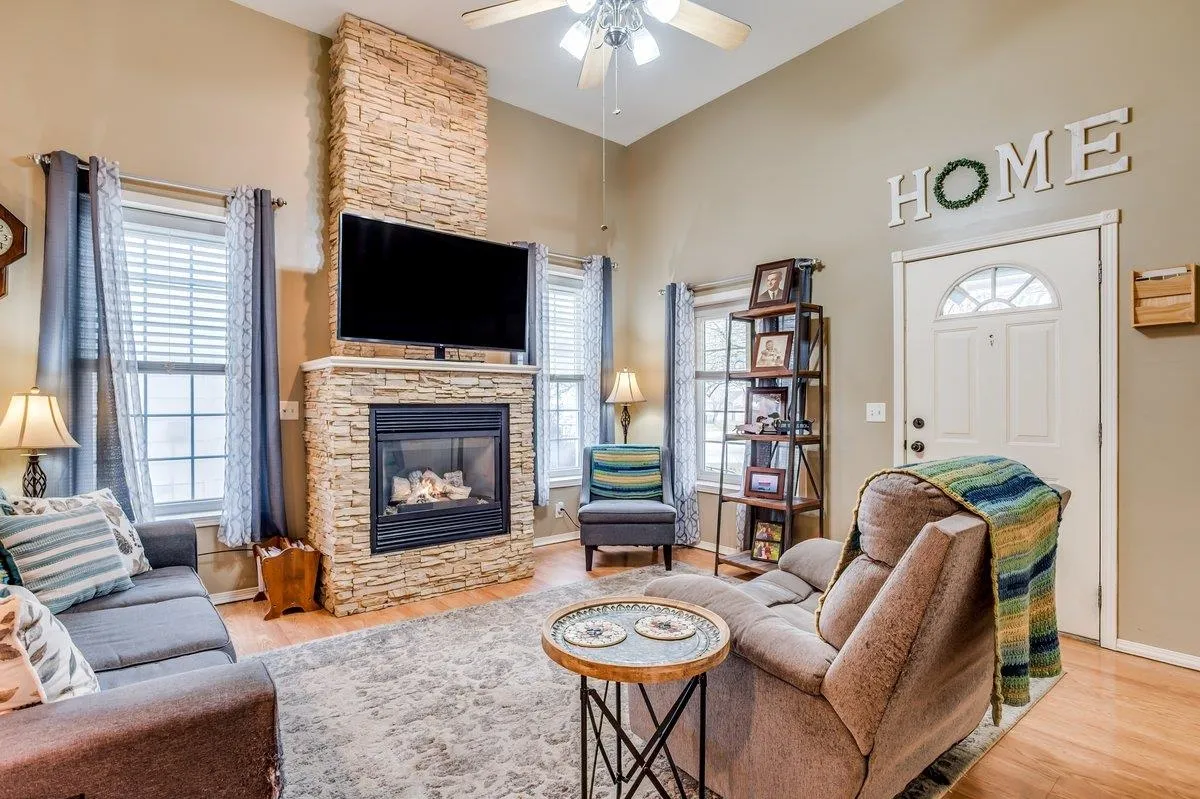 Derby, Kansas 67037, United States, 3 Bedrooms Bedrooms, ,3 BathroomsBathrooms,Residential,Active,93876