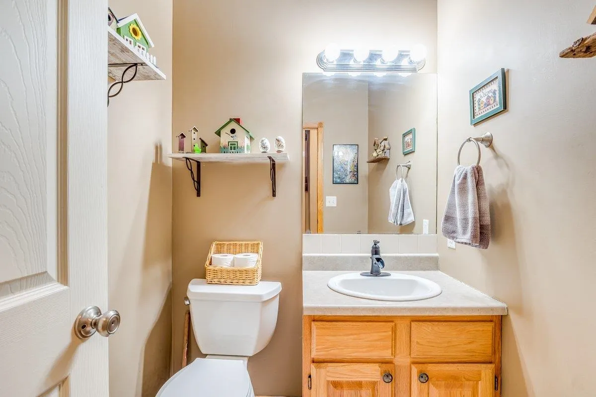 Derby, Kansas 67037, United States, 3 Bedrooms Bedrooms, ,3 BathroomsBathrooms,Residential,Active,93876