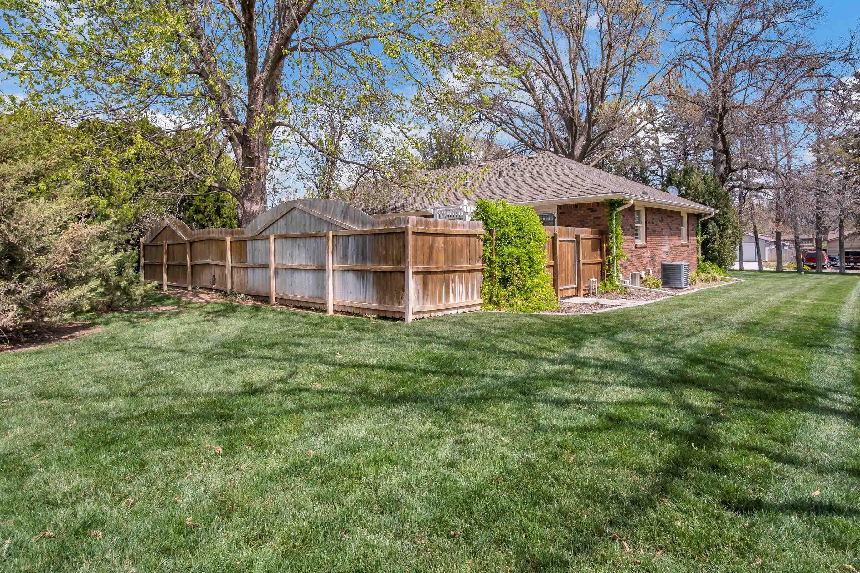 923 Santa Fe St, Newton, Kansas image 31