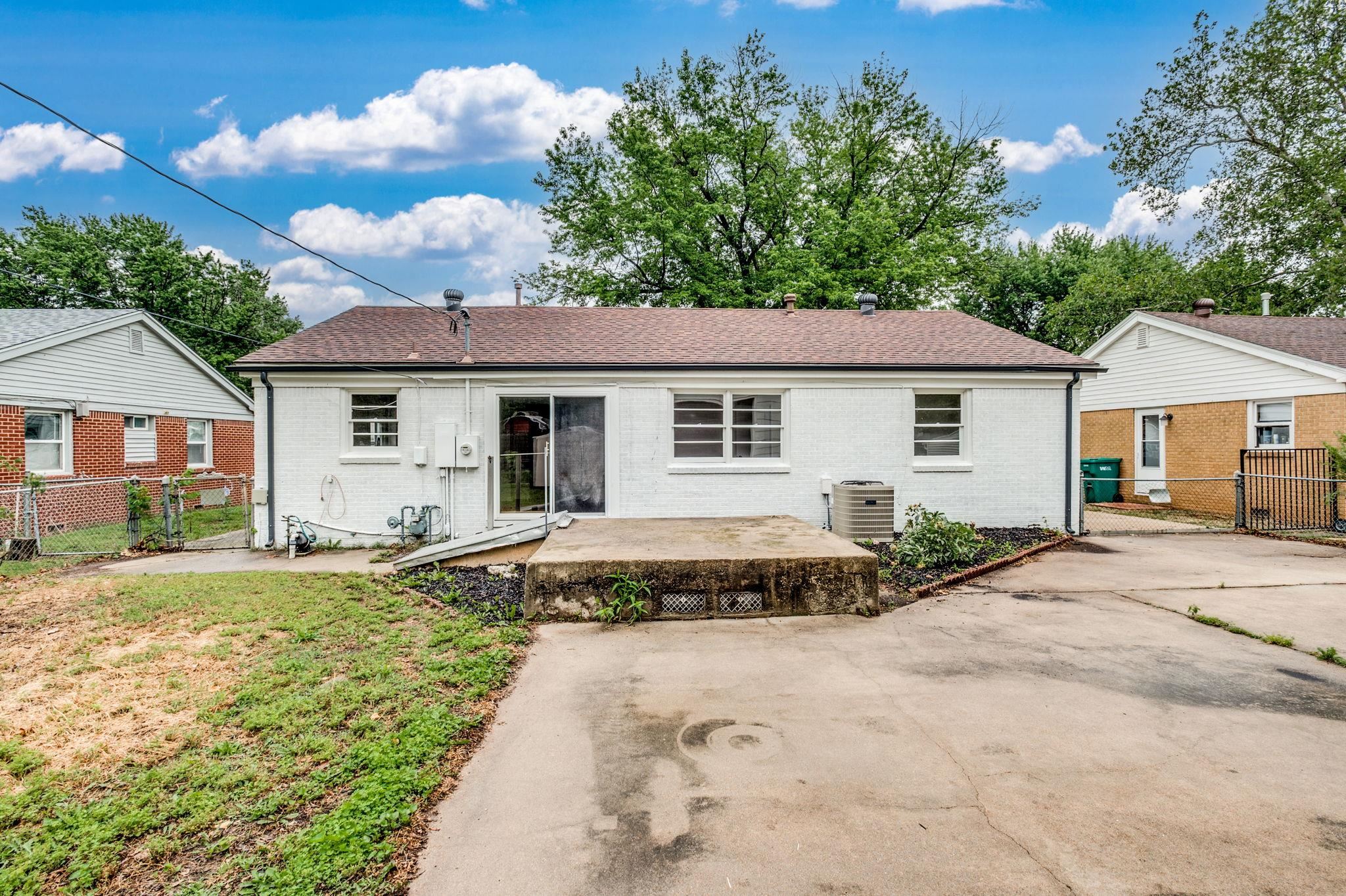215 Hungerford Ave, Haysville, Kansas image 26