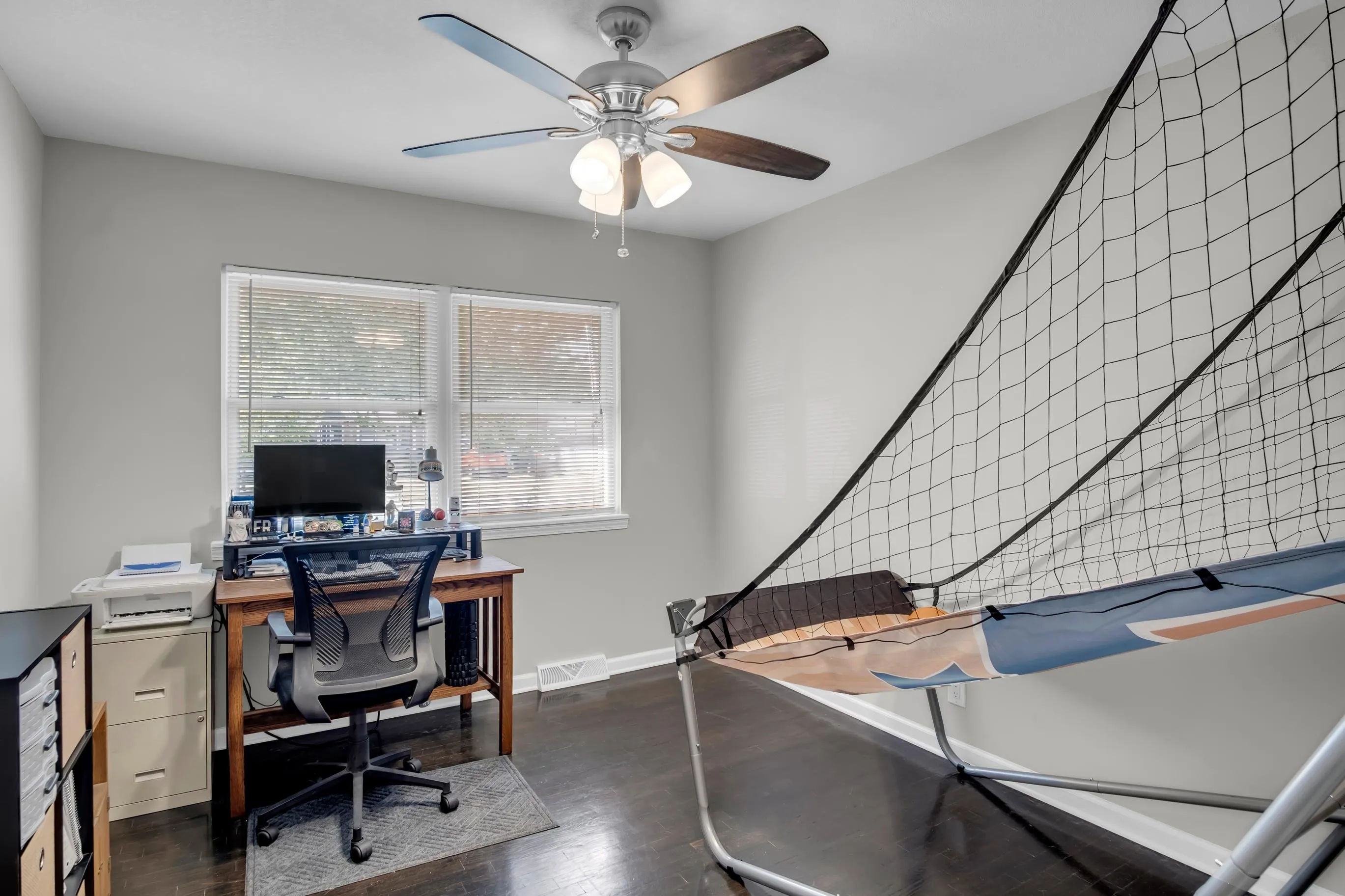 Newton, Kansas 67114, United States, 3 Bedrooms Bedrooms, ,2 BathroomsBathrooms,Residential,Active,178537