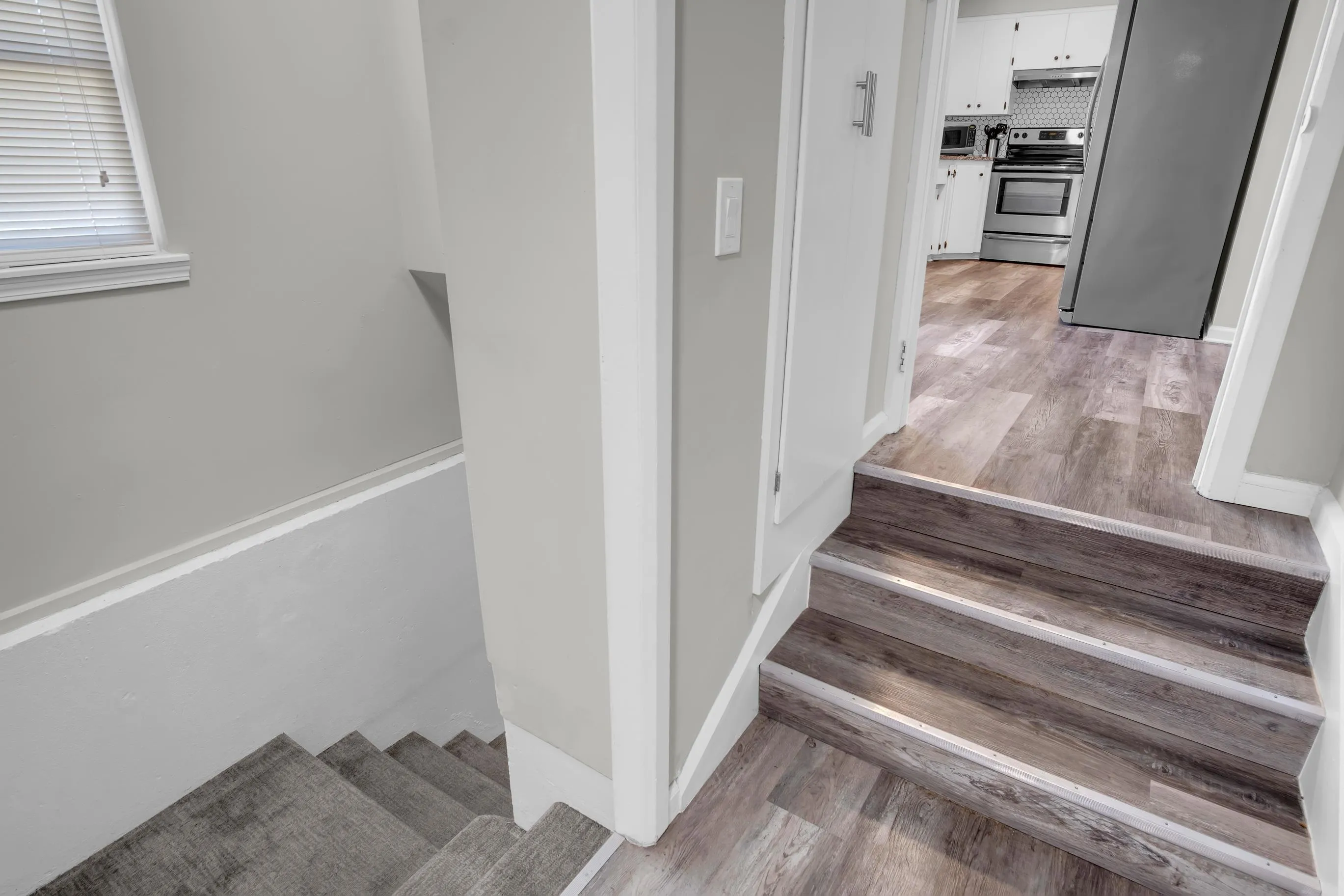 Newton, Kansas 67114, United States, 3 Bedrooms Bedrooms, ,2 BathroomsBathrooms,Residential,Active,178537