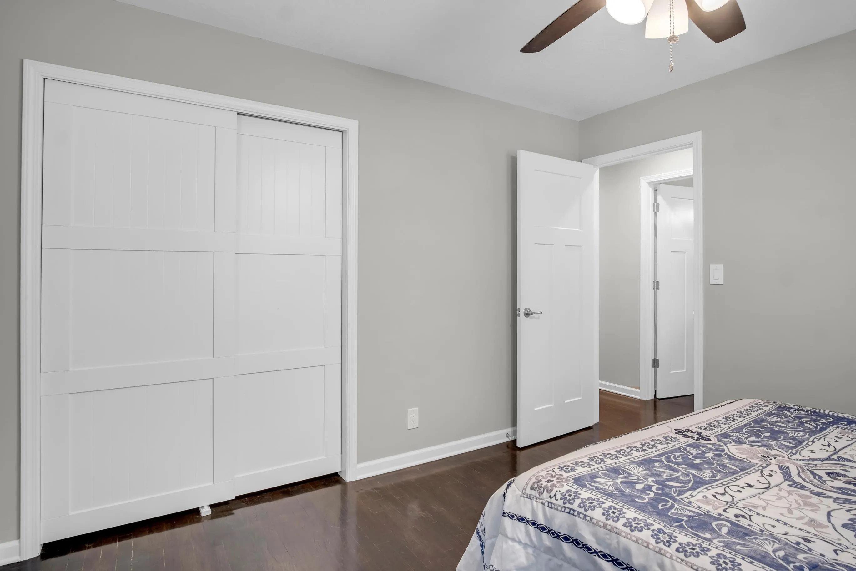 Newton, Kansas 67114, United States, 3 Bedrooms Bedrooms, ,2 BathroomsBathrooms,Residential,Active,178537