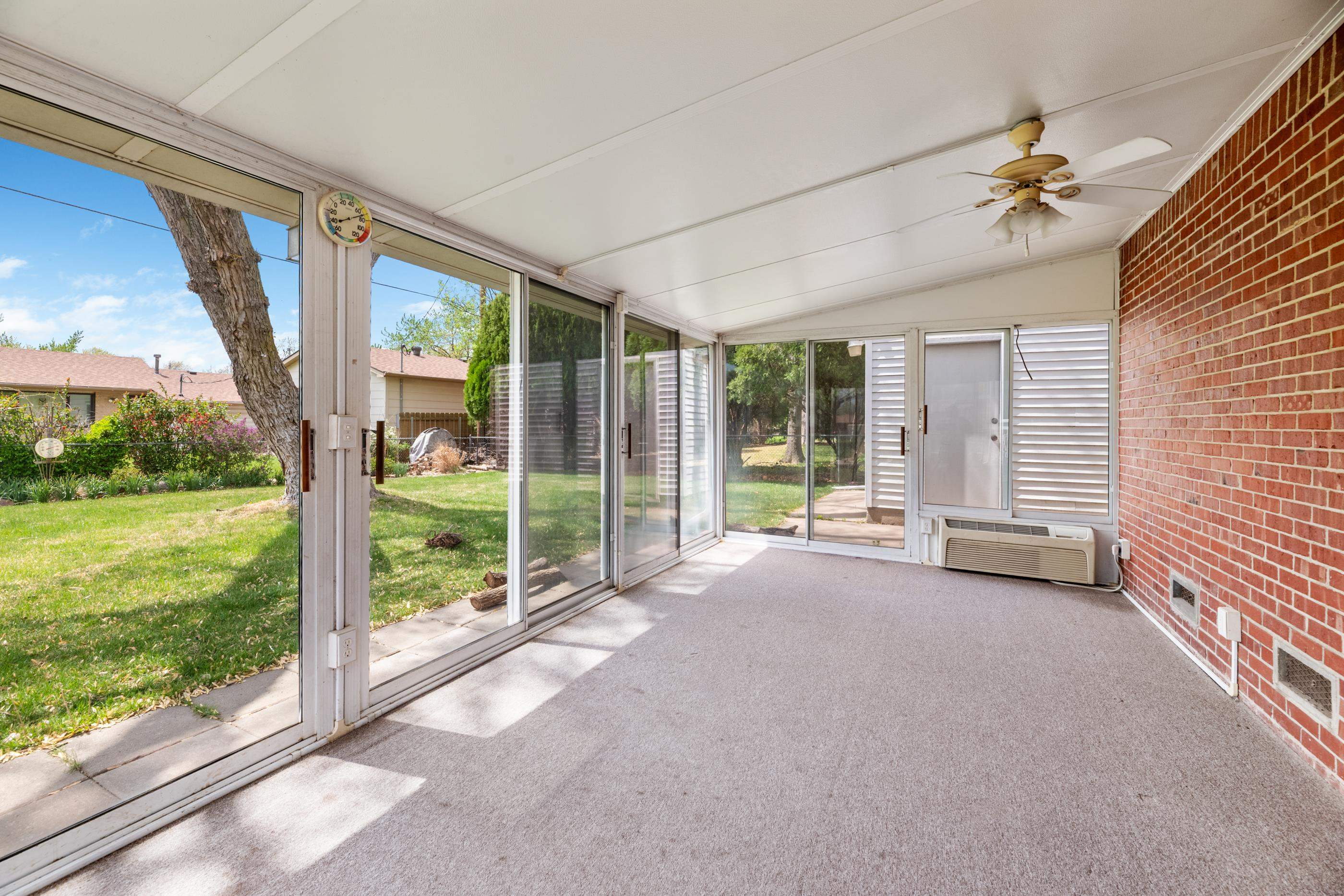 9201 W Hickory Ln, Wichita, Kansas image 24