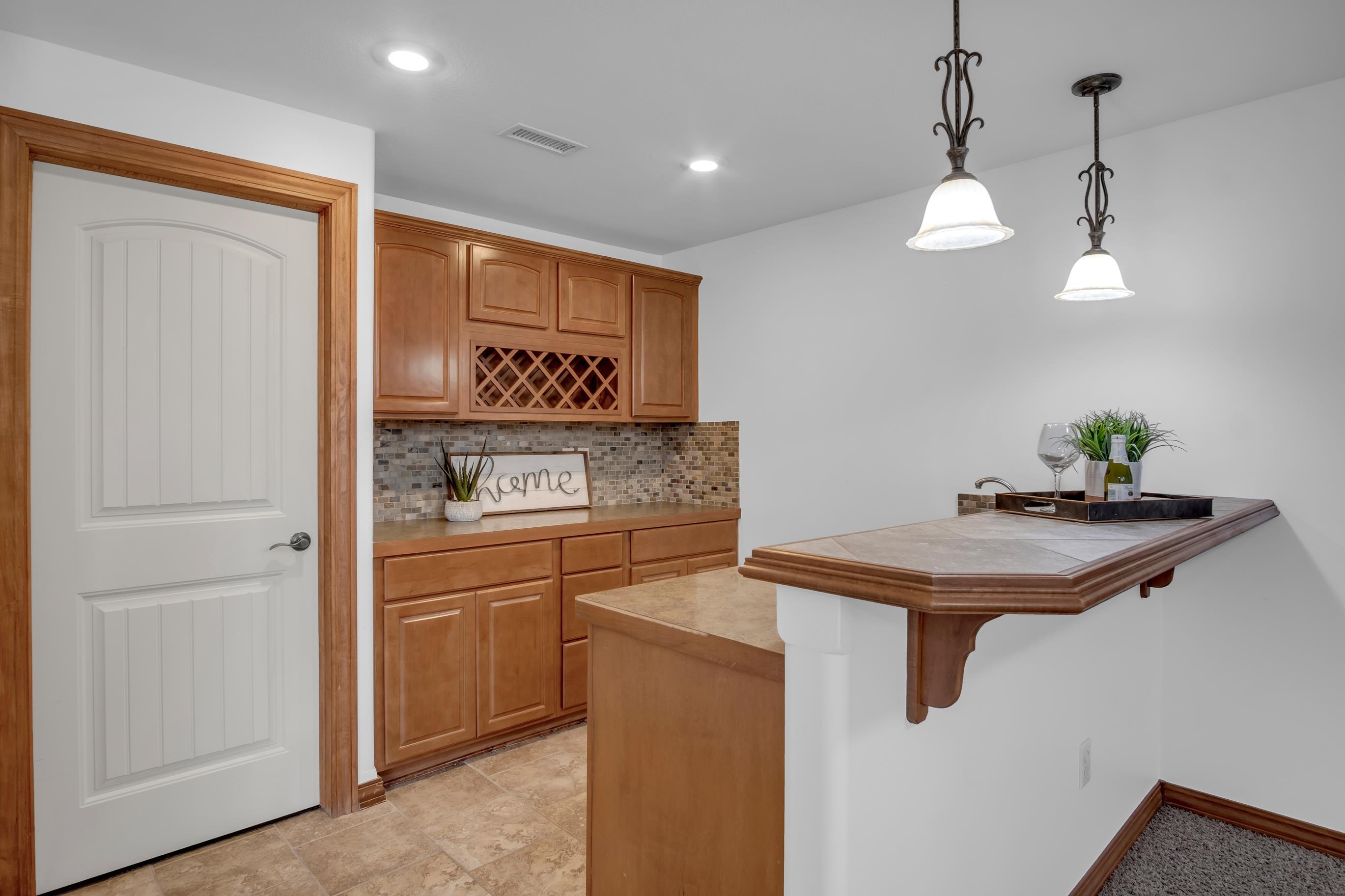 1737 S Triple Crown Ct, Wichita, Kansas image 29