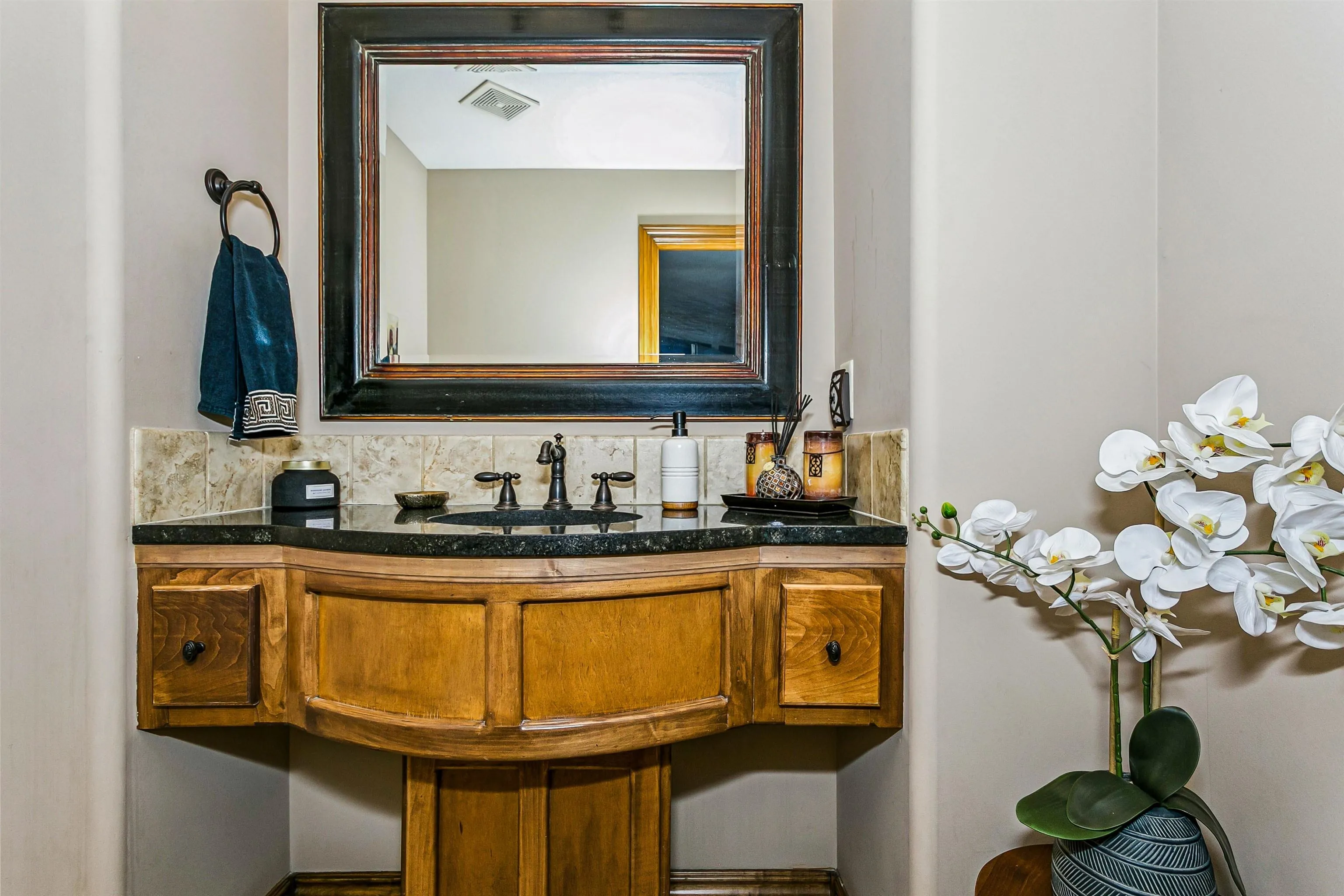 Wichita, Kansas 67228, United States, 5 Bedrooms Bedrooms, ,5 BathroomsBathrooms,Residential,Active,236033