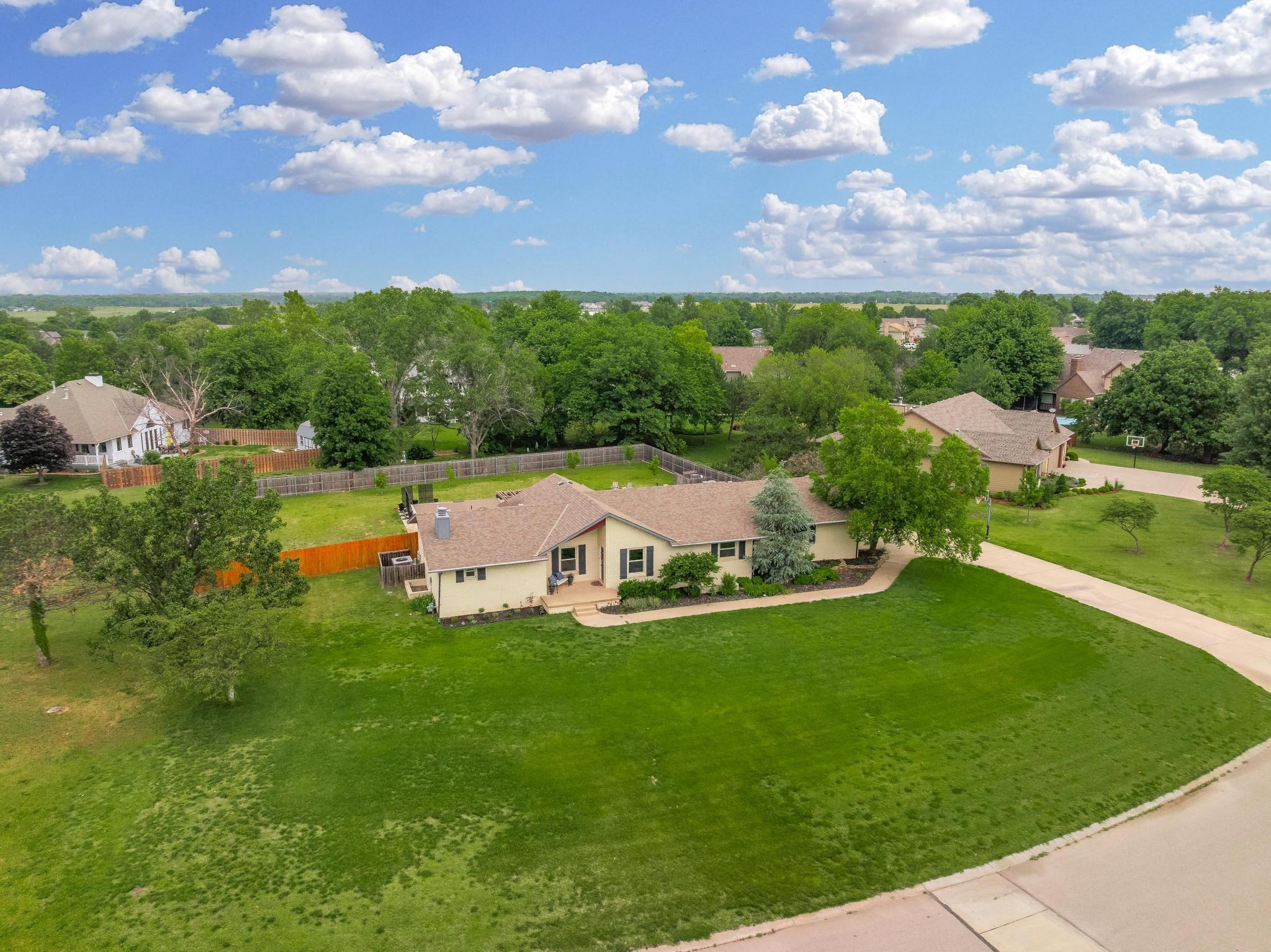 33 Crestway St, Wellington, Kansas image 35