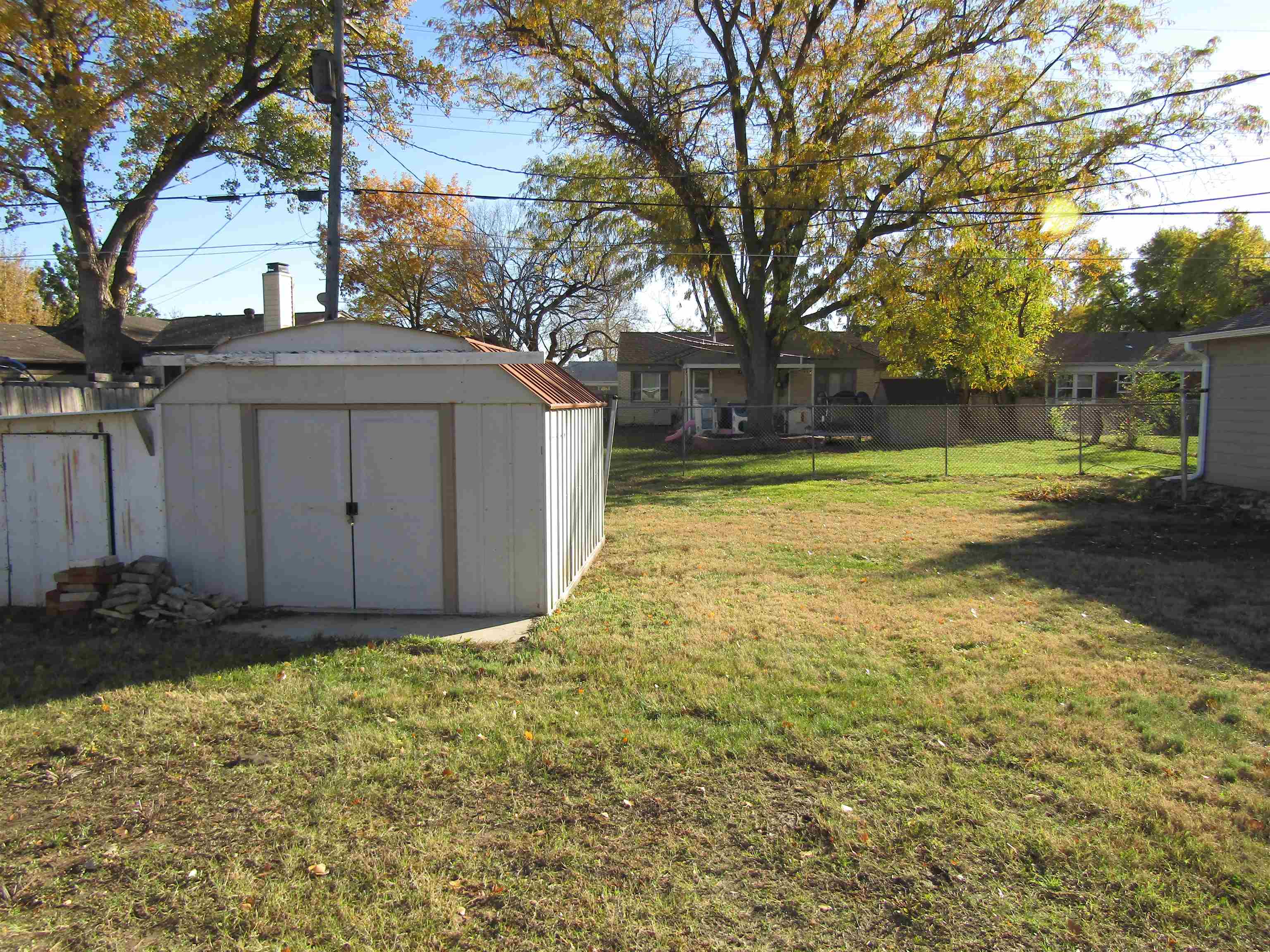 618 E Republic Ave, Salina, Kansas image 9