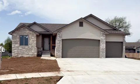 2558 Spring Meadows Ct, Derby, KS MLS: 654481