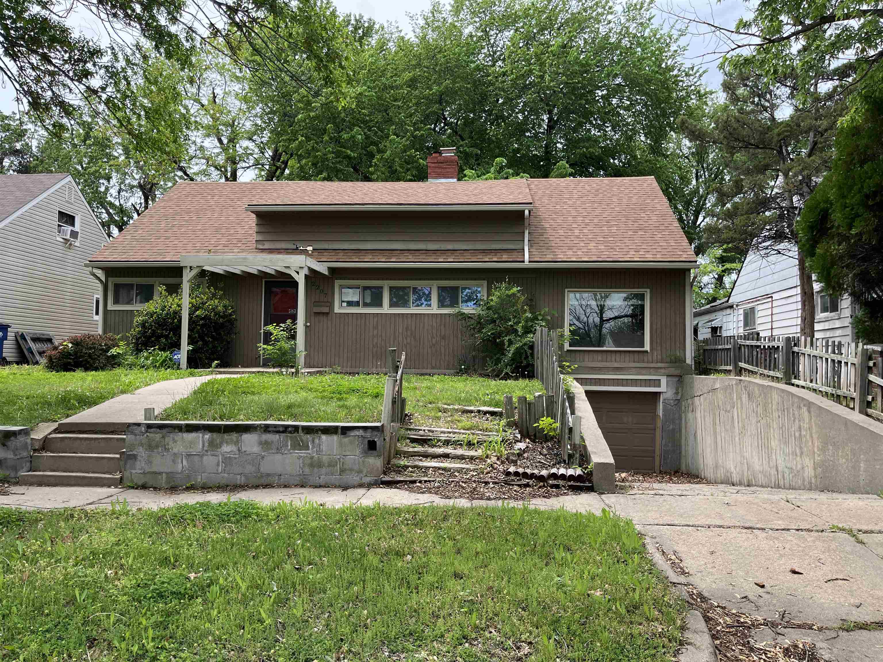 2207 S Pinecrest St, Wichita, Virginia image 3