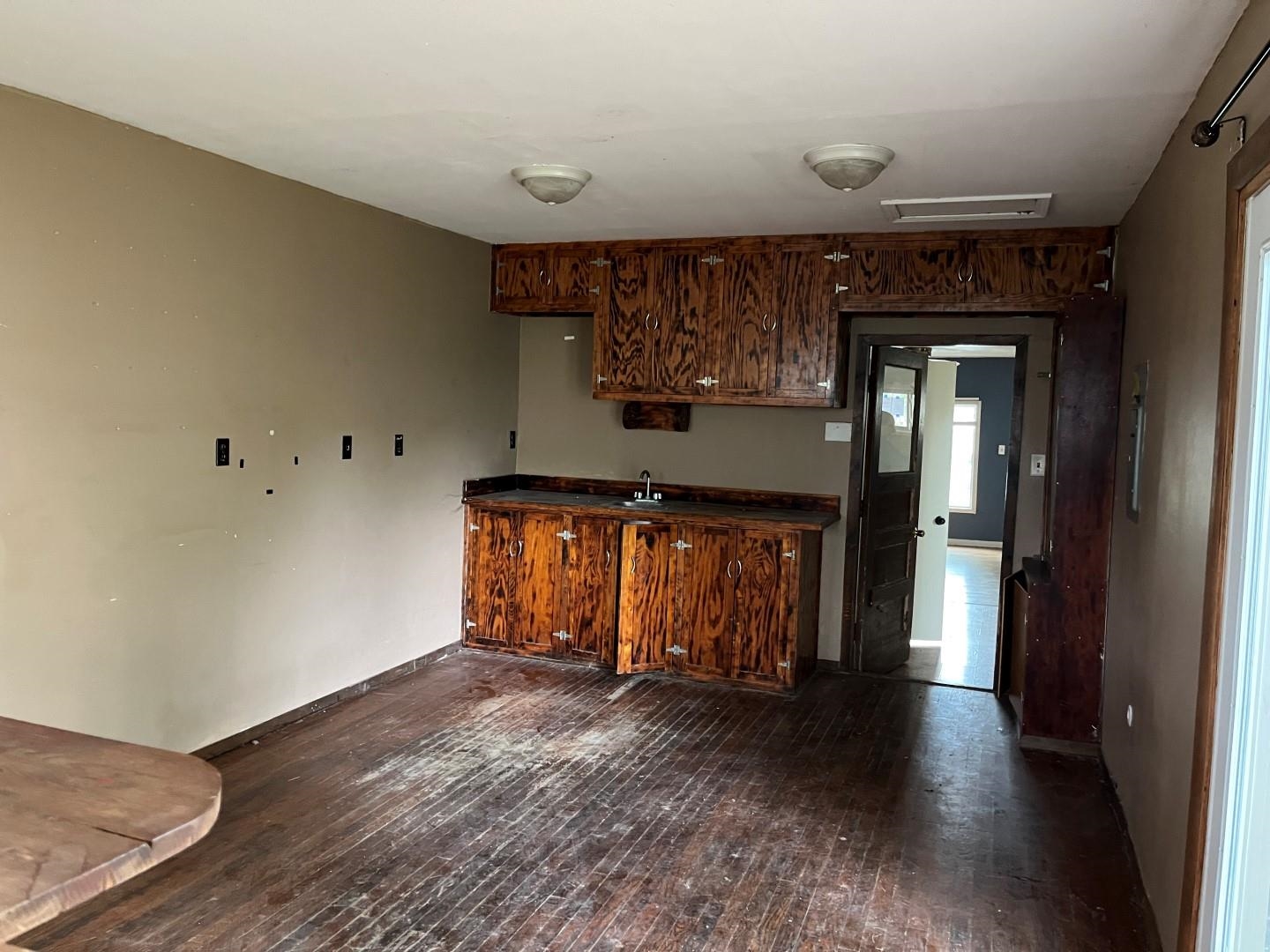 2207 S Pinecrest St, Wichita, Virginia image 13