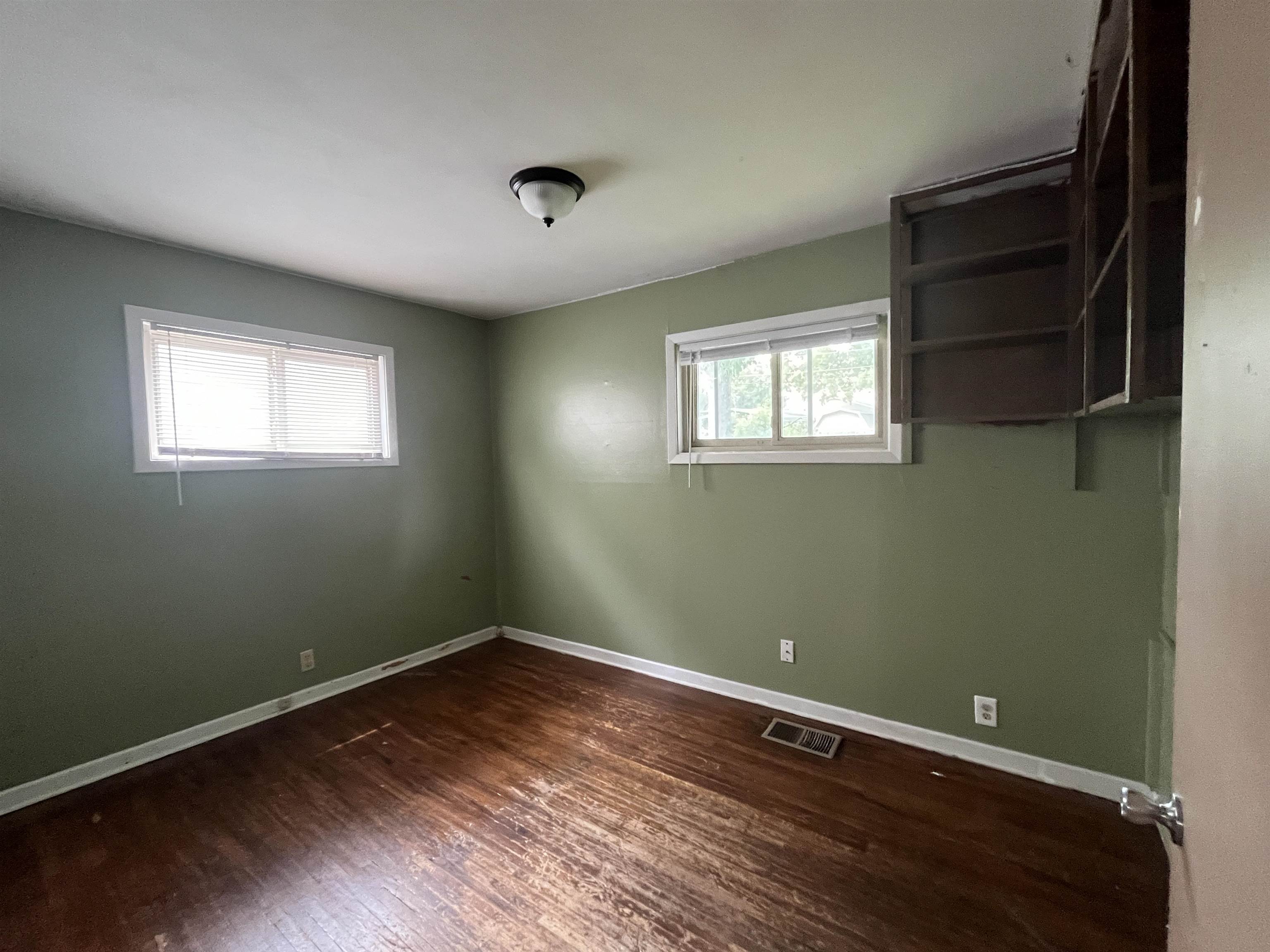 2207 S Pinecrest St, Wichita, Virginia image 10