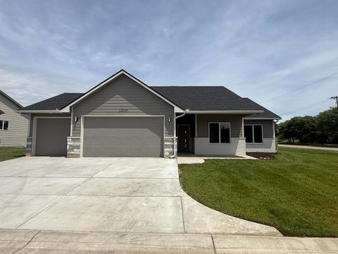 Homes For Sale - 12029 W Cornelison Ct<br/> Sedgwick County, Wichita, KS 67235