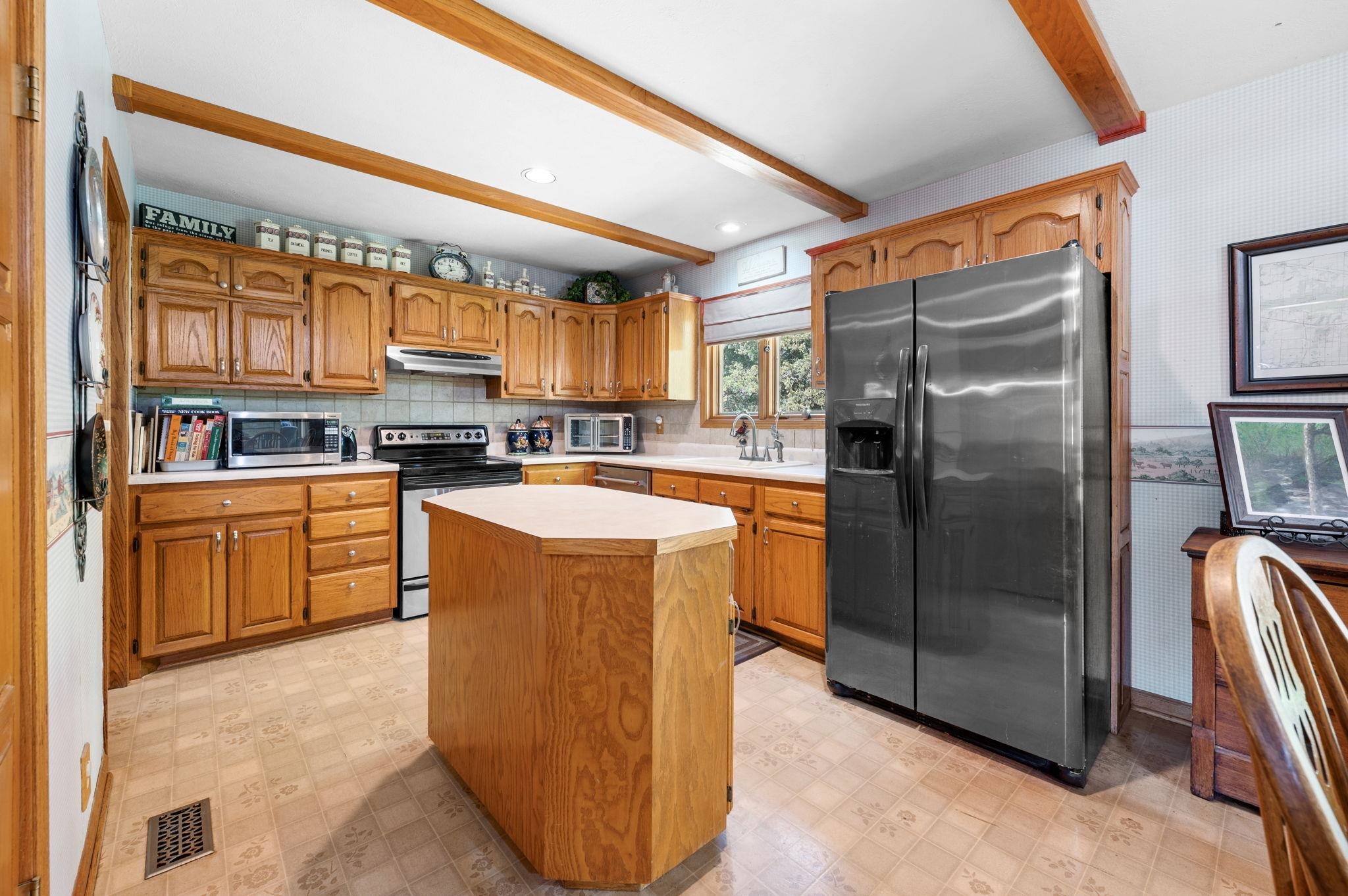 7803 SW Cedar Ln, Augusta, Kansas image 11