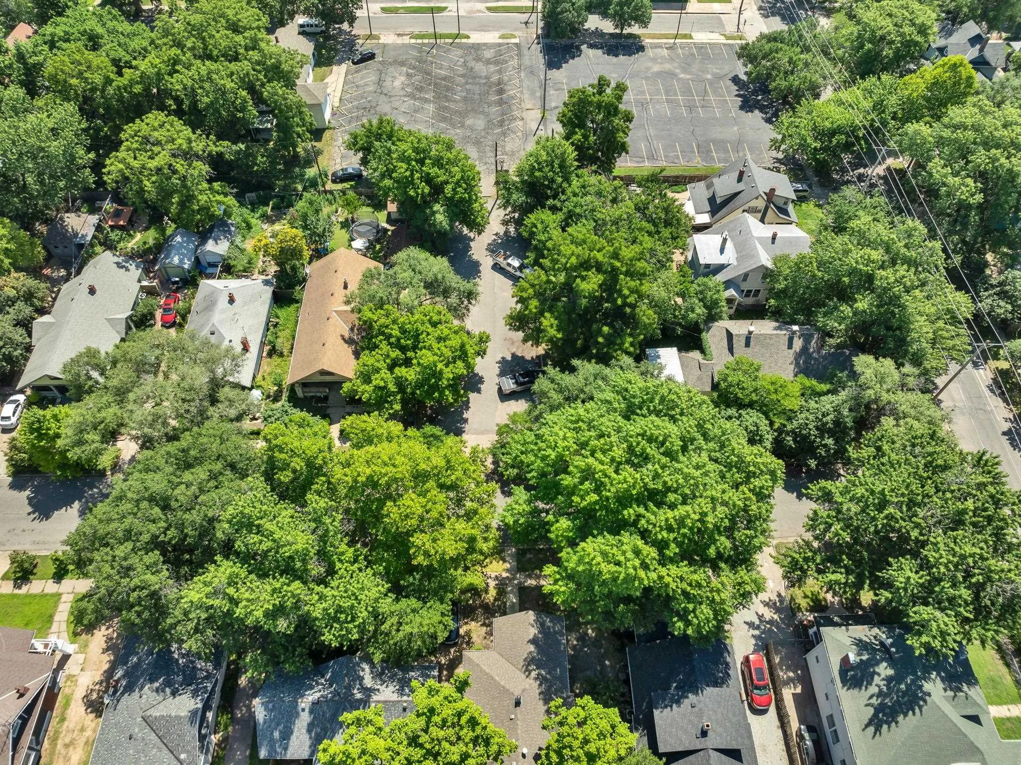 Wichita, Kansas 67214, United States, 3 Bedrooms Bedrooms, ,1 BathroomBathrooms,Residential,Pending,54962