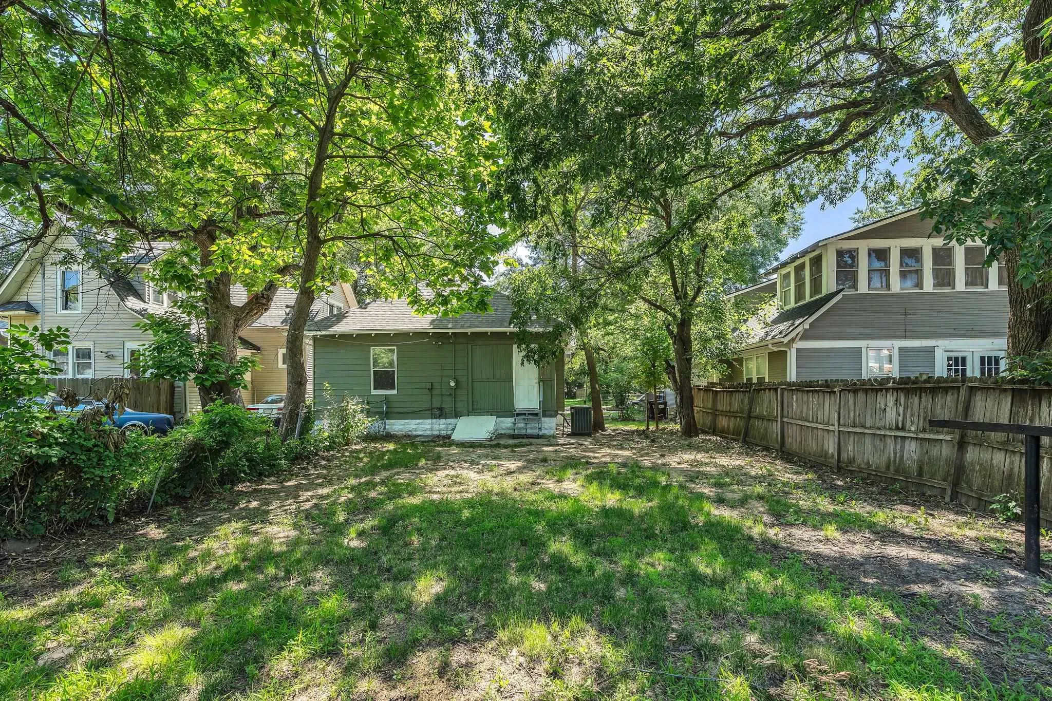 Wichita, Kansas 67214, United States, 3 Bedrooms Bedrooms, ,1 BathroomBathrooms,Residential,Pending,54962