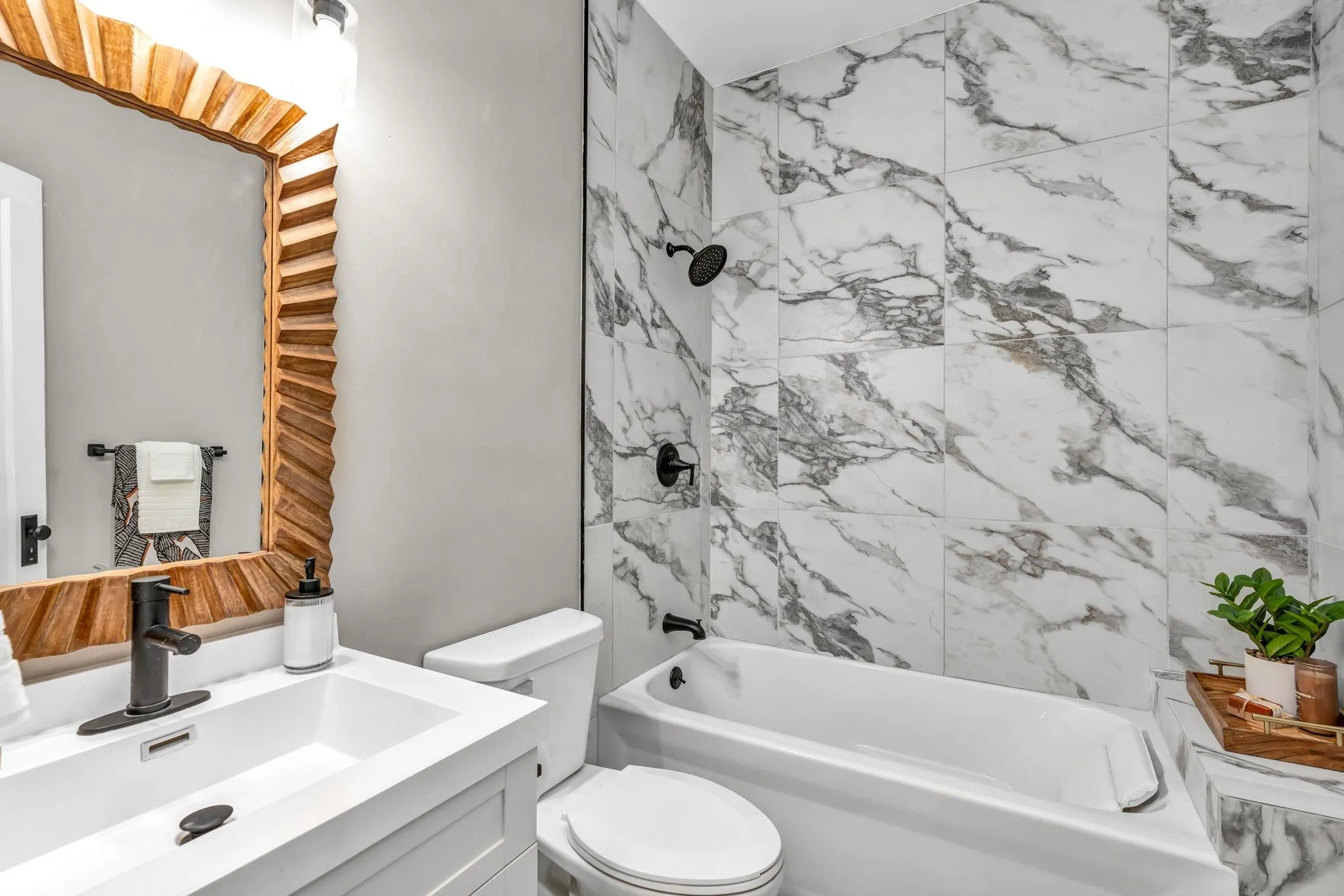 Wichita, Kansas 67214, United States, 3 Bedrooms Bedrooms, ,1 BathroomBathrooms,Residential,Pending,54962