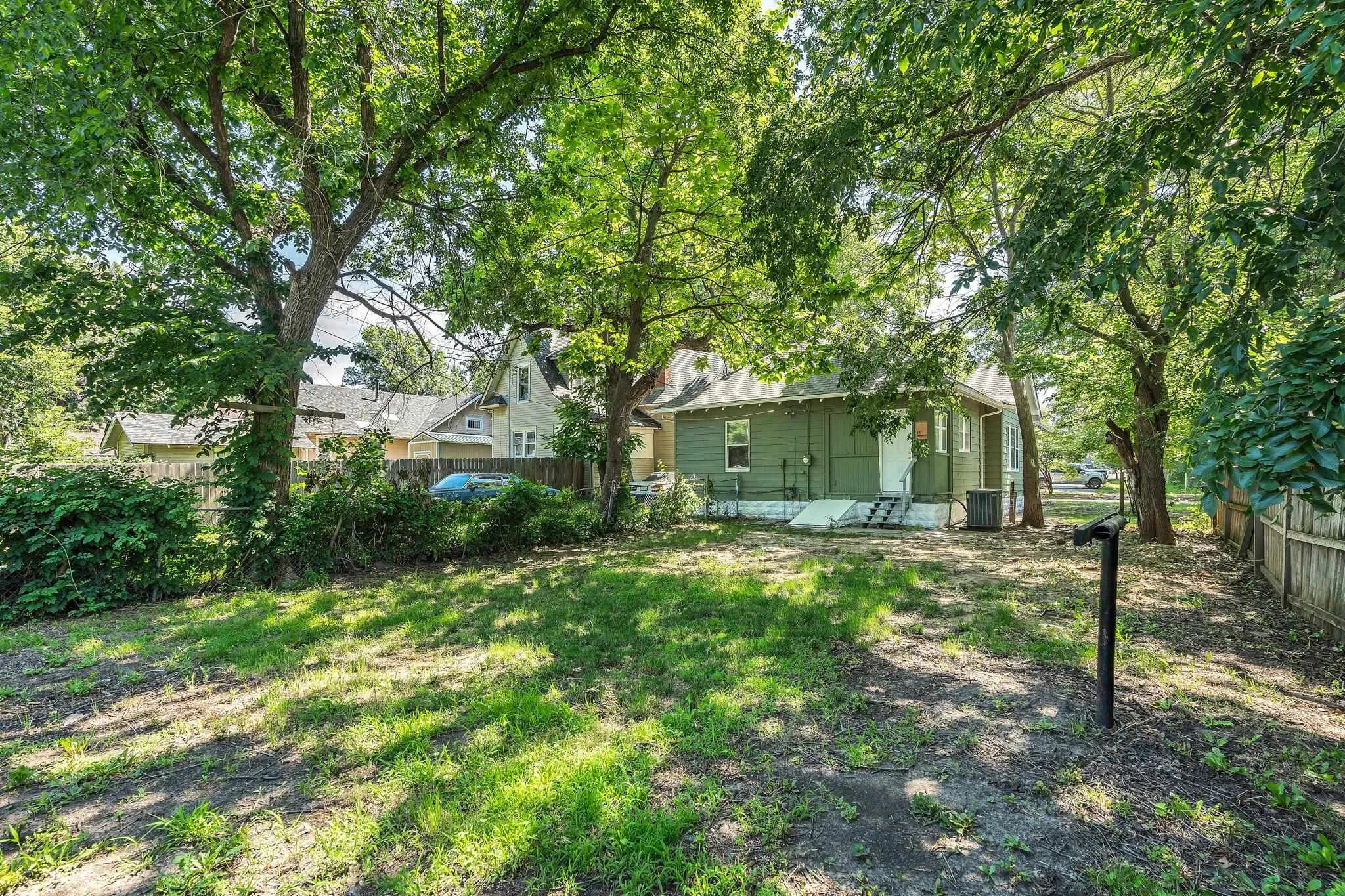 Wichita, Kansas 67214, United States, 3 Bedrooms Bedrooms, ,1 BathroomBathrooms,Residential,Pending,54962