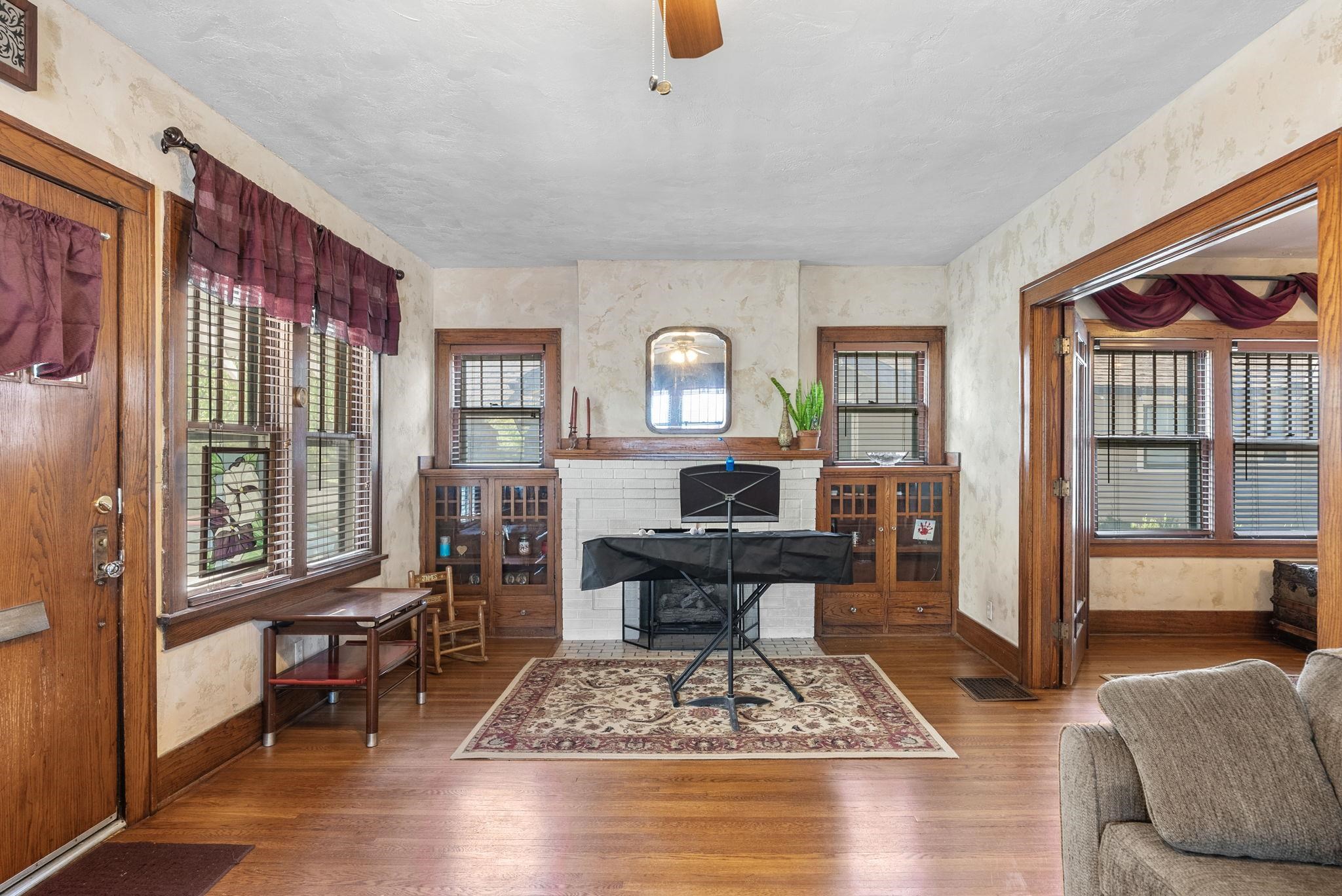 407 N Clifton Ave, Wichita, Kansas image 7