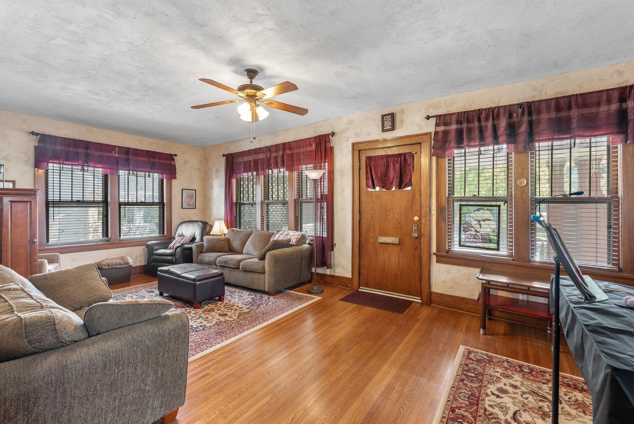 407 N Clifton Ave, Wichita, Kansas image 9