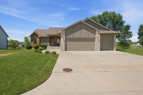 Homes For Sale - 517 S Horseshoe Bend<br/> Maize, KS 67101