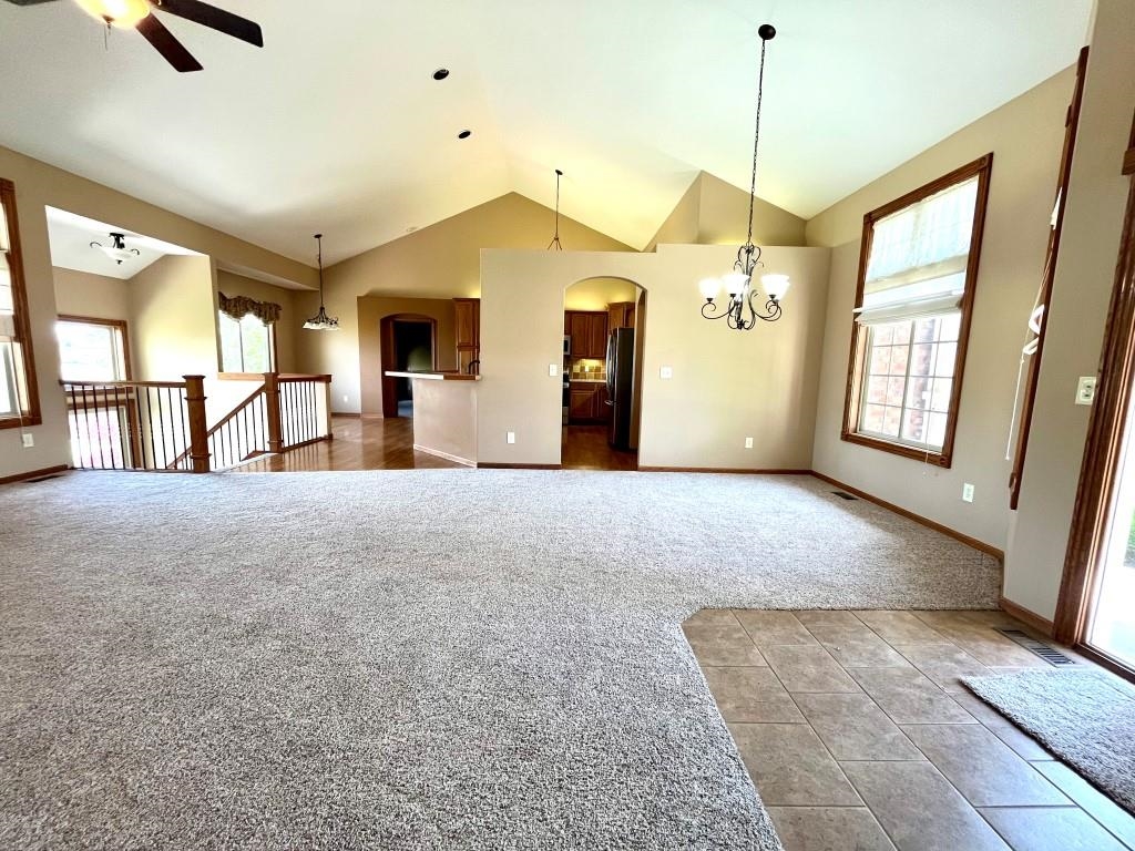 2032 Briarwood Ct, Newton, Kansas image 4
